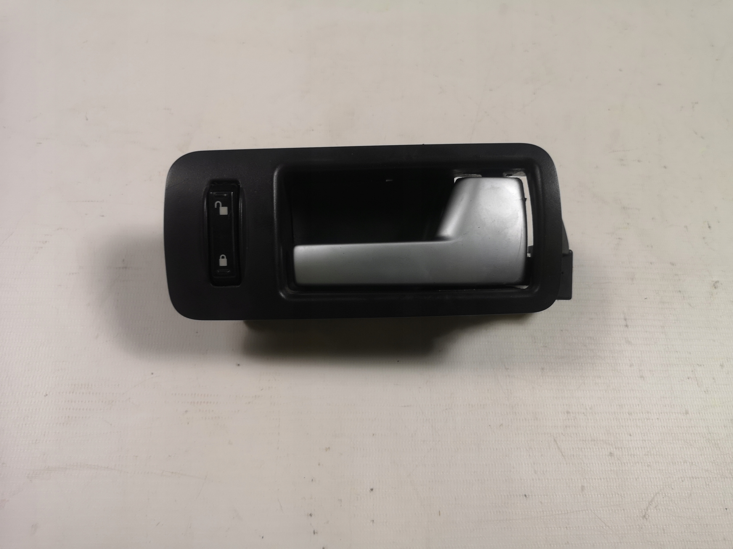 123rh - Внутренняя ручка правой пассажирской ручки Mustang 2005-2014