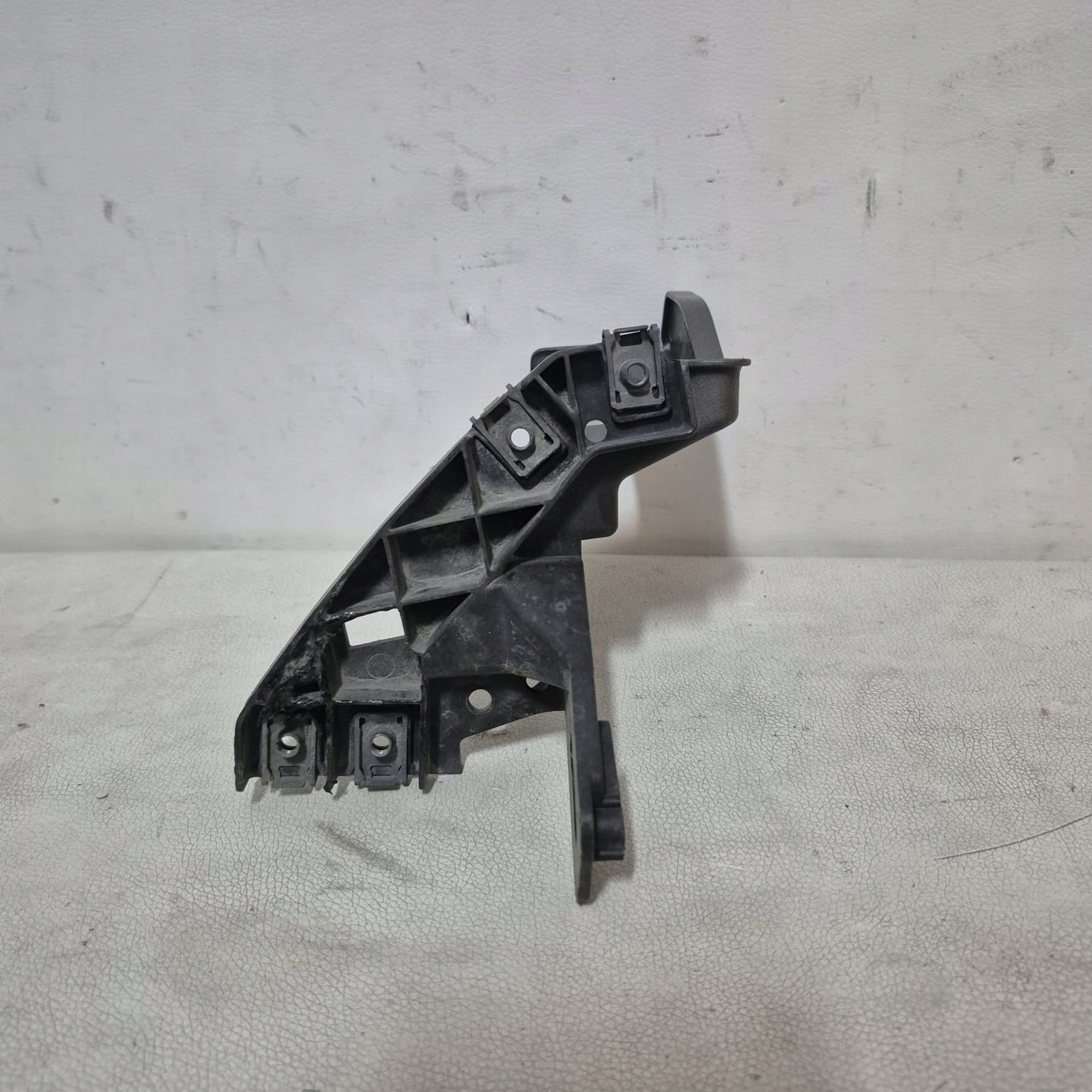 LAND RANGE ROVER EVOQUE L538 Support plaque Aile Gauche Avant BJ32-16A143-AA