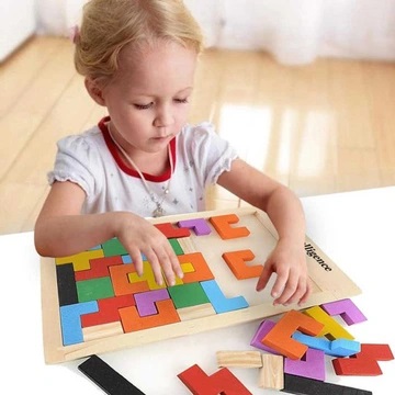 KLOCKI DREWNIANA UKŁADANKA MONTESSORI TETRIS 3D Liczba elementów 40 szt.