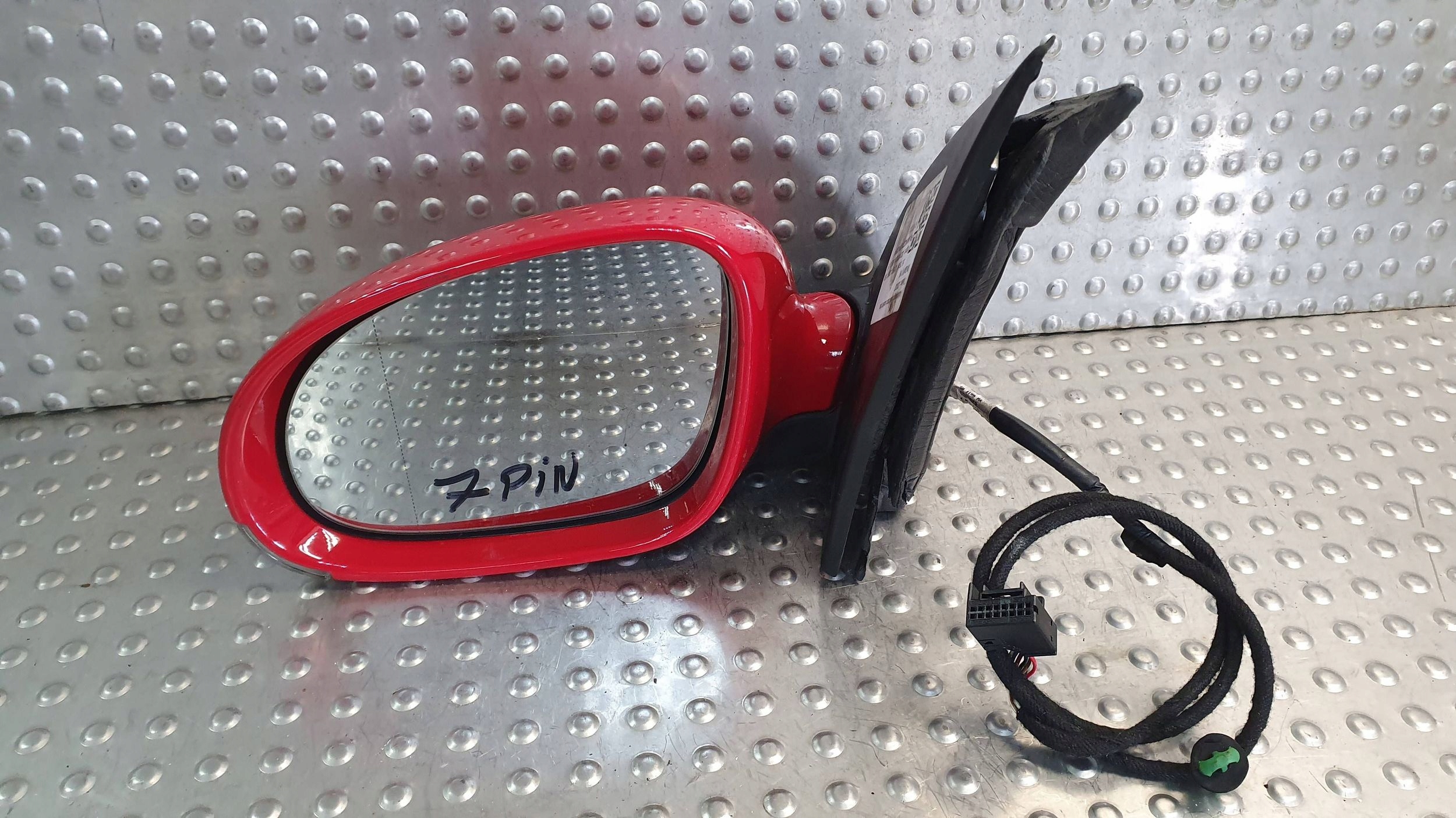 mirror left VW GOLF V 7 PIN 03