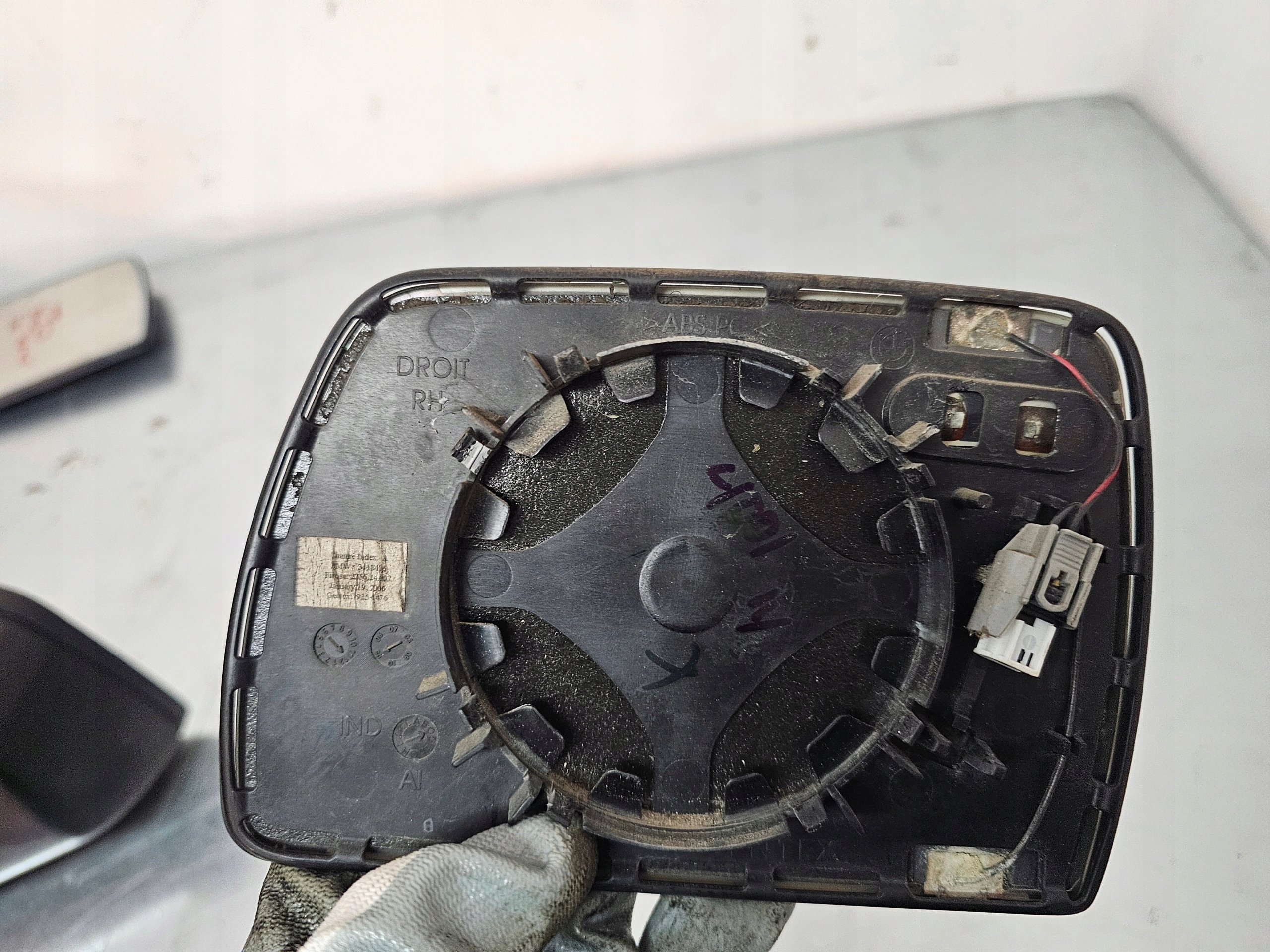 BMW E83 X3 PRAWY WKŁAD LUSTERKA FOTOCHROM Numer katalogowy części 3418486 -01