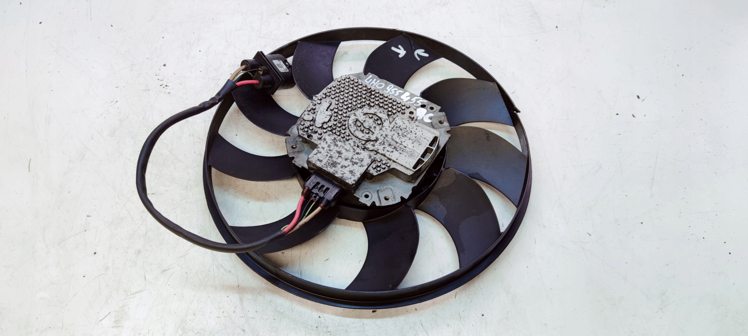 ventilátor chladiče AUDI A6 C7 A7 A8 D4 3.0 TDI 4H0959455AC