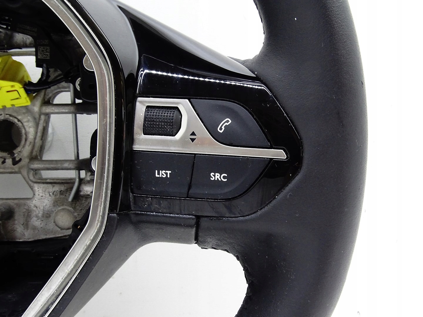 lenkrad Leder MULTI MULTIFUNKCJA PEUGEOT 2008 II 208 98546457ZD