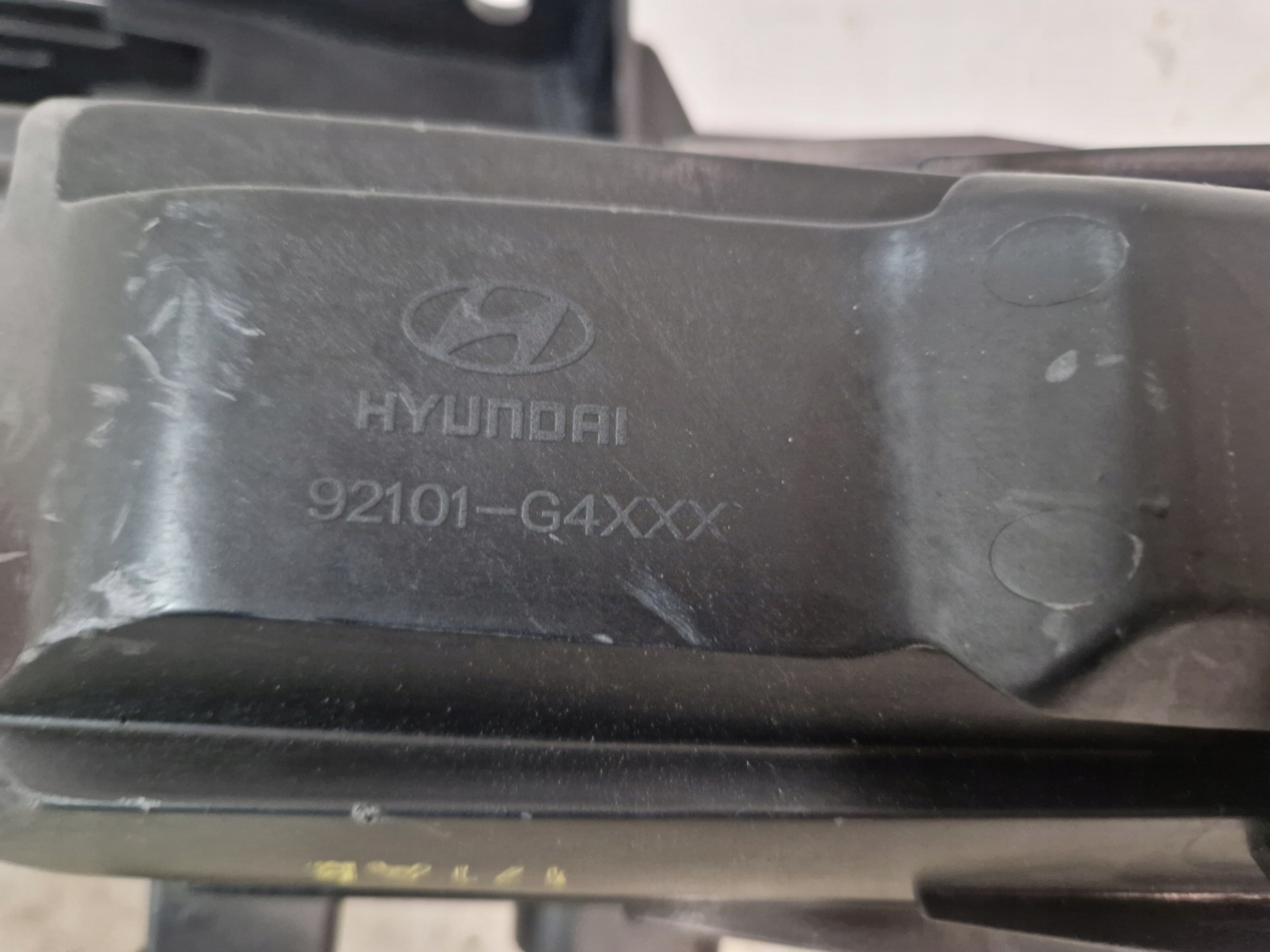 HYUNDAI I30 III 3 2017- light front left left front 92101-G4100