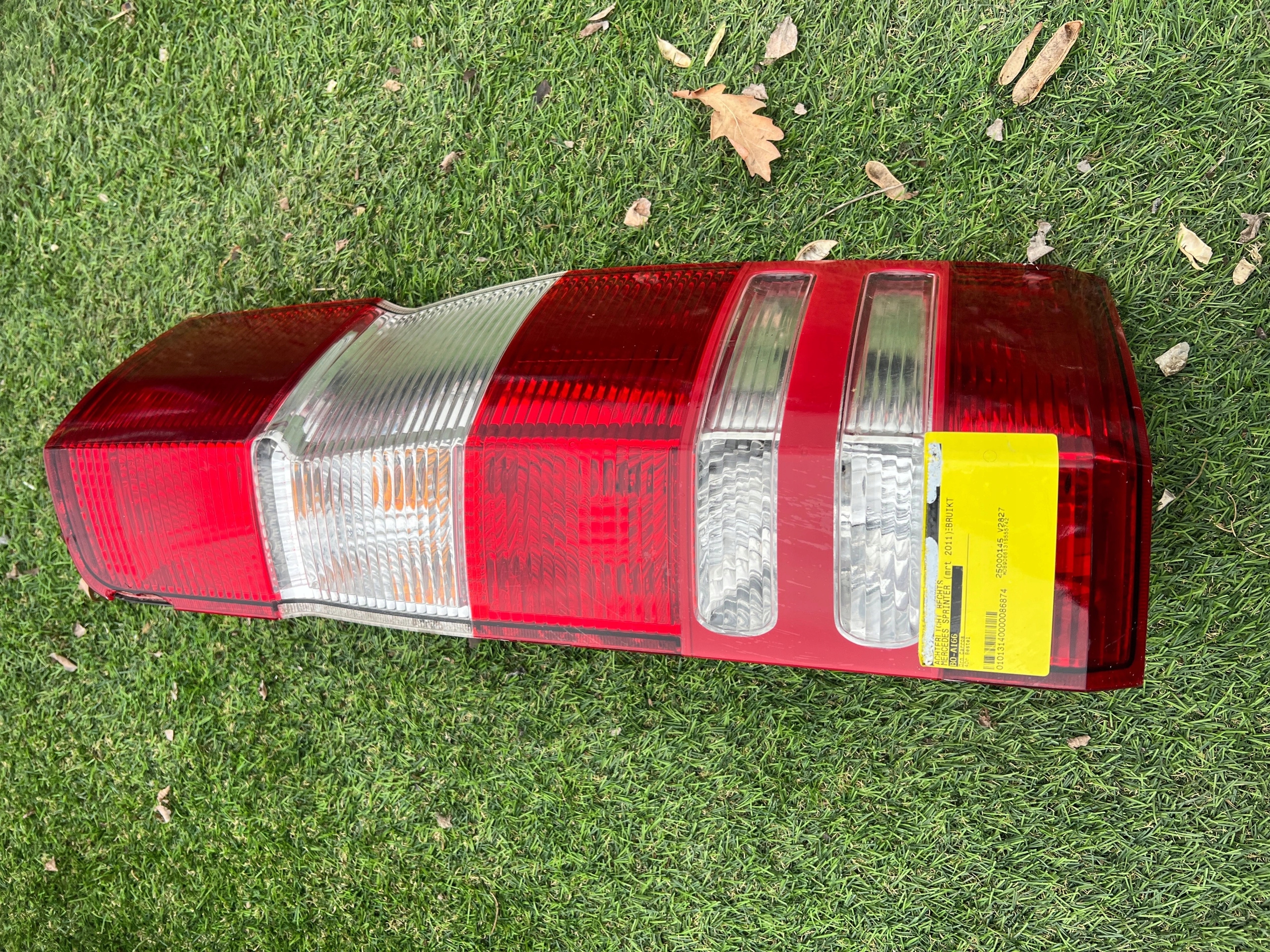 MERCEDES SPRINTER light rear right A9068200264 complete original
