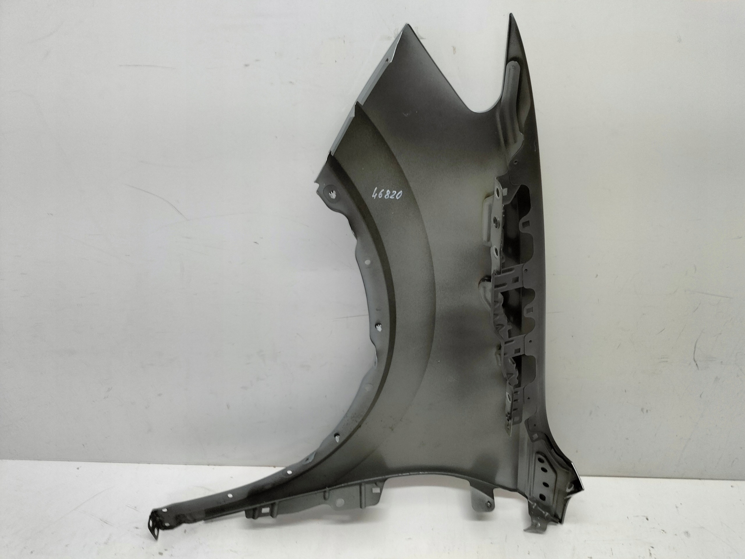 fender front front right VW TIGUAN 3 III 24