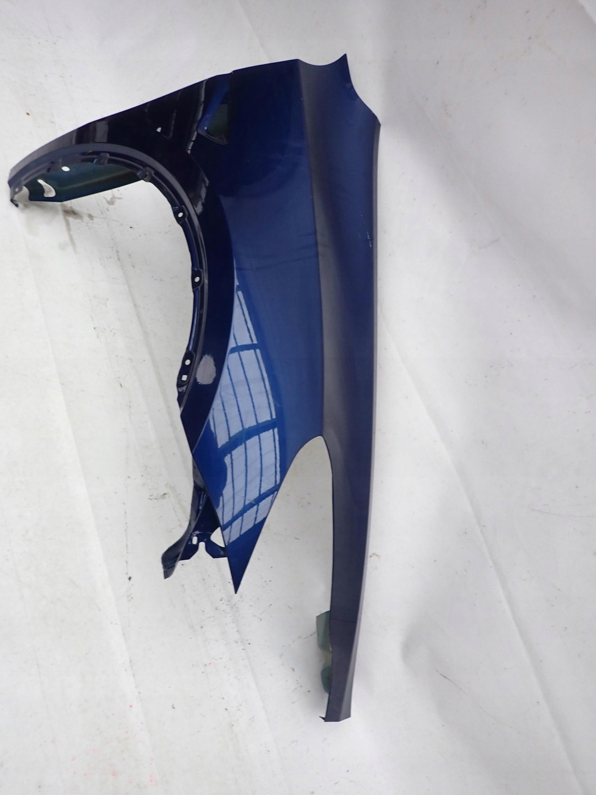 TESLA Y 20- fender right front front