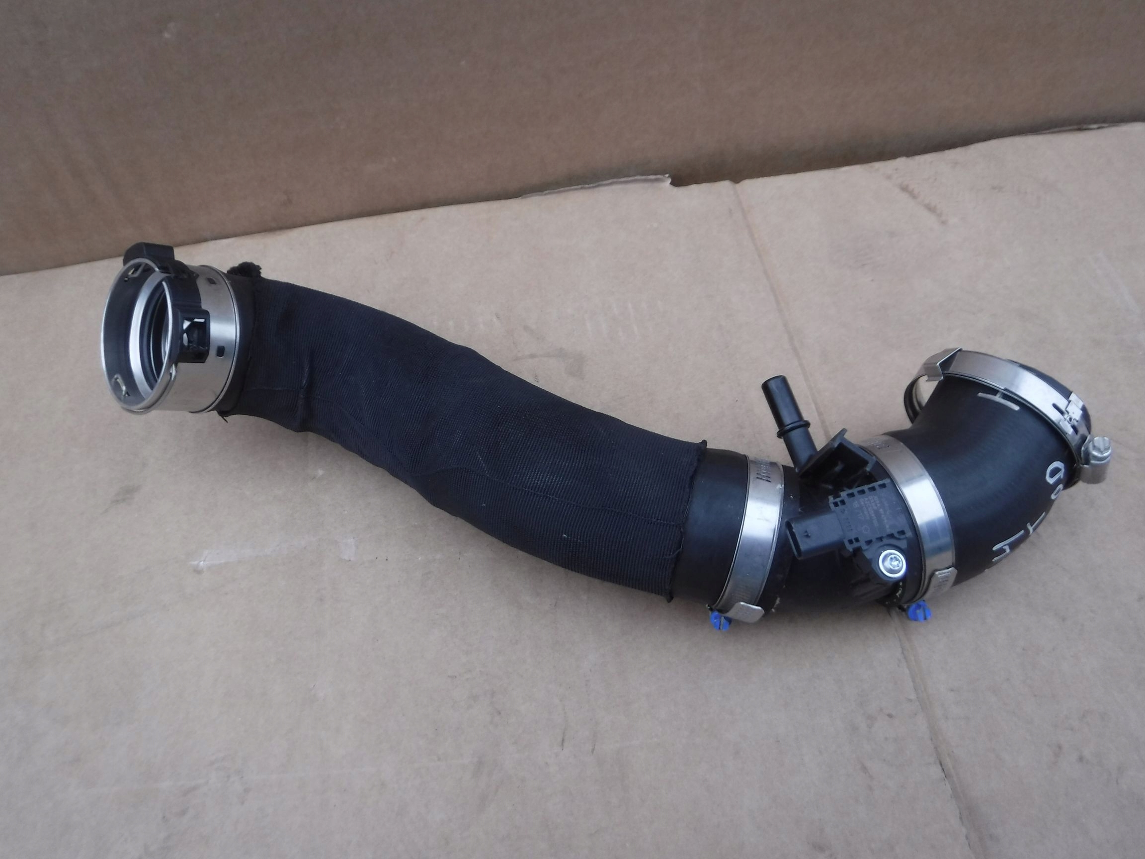 JG91 - ВОЗДУХОВОД FORD FOCUS MK4 ST 2.3 ECOBOOST