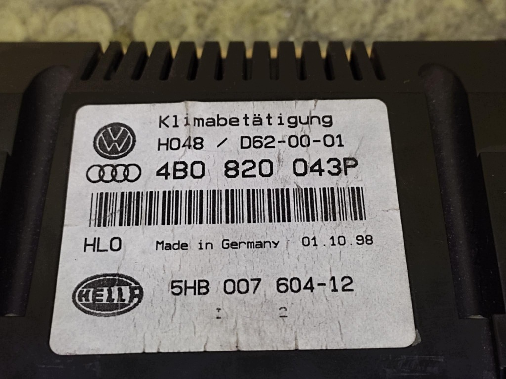 AUDI A6 C5 PANEL des lüfters klimaanlage 4B0820043P