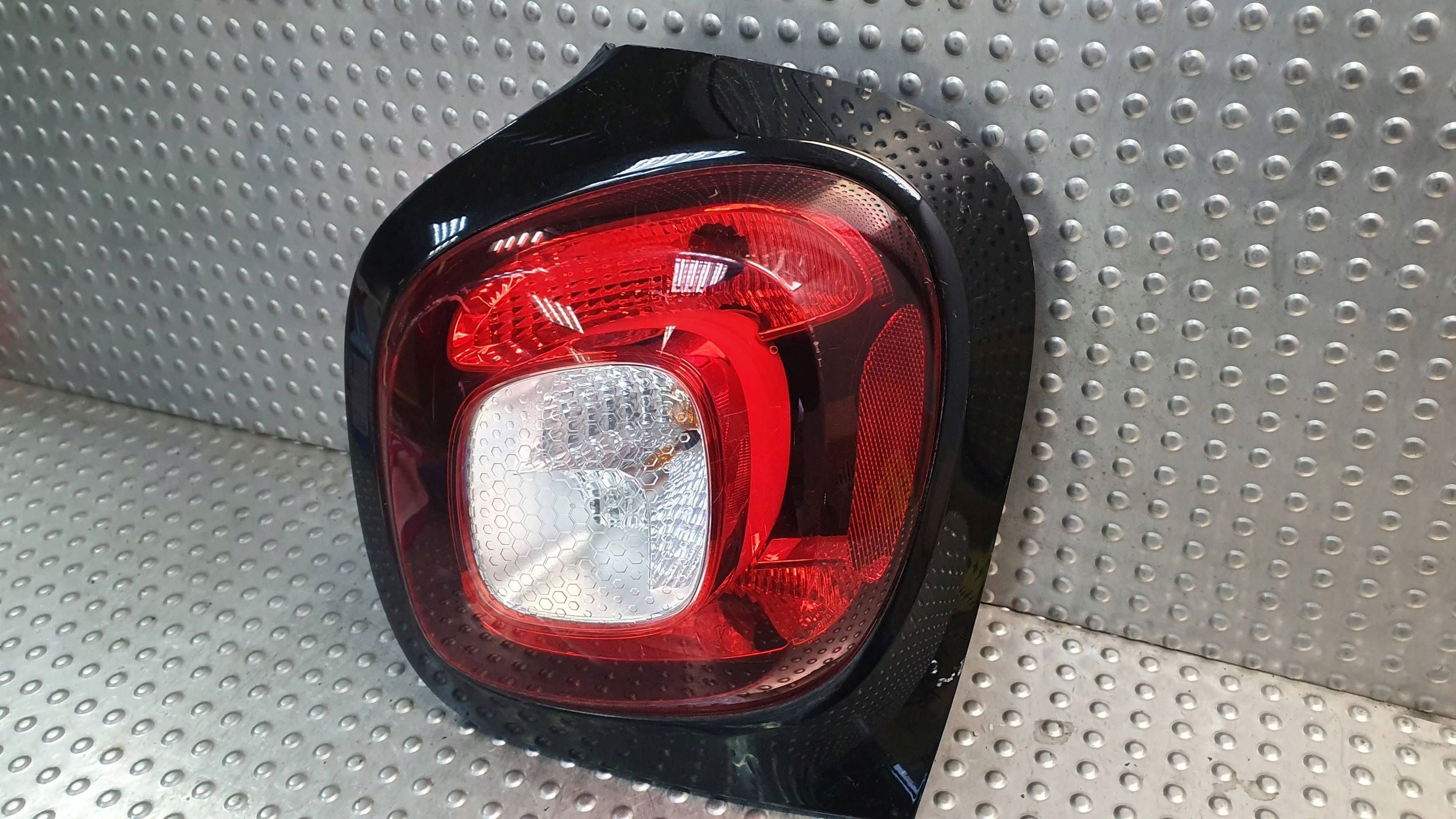 light rear part right SMART FORFOUR II 14- A4539063200