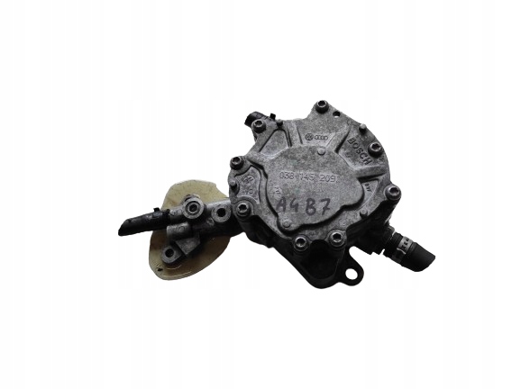 AUDI A4 B7 04- 1.9TDI POMPA VACUM 038145209M