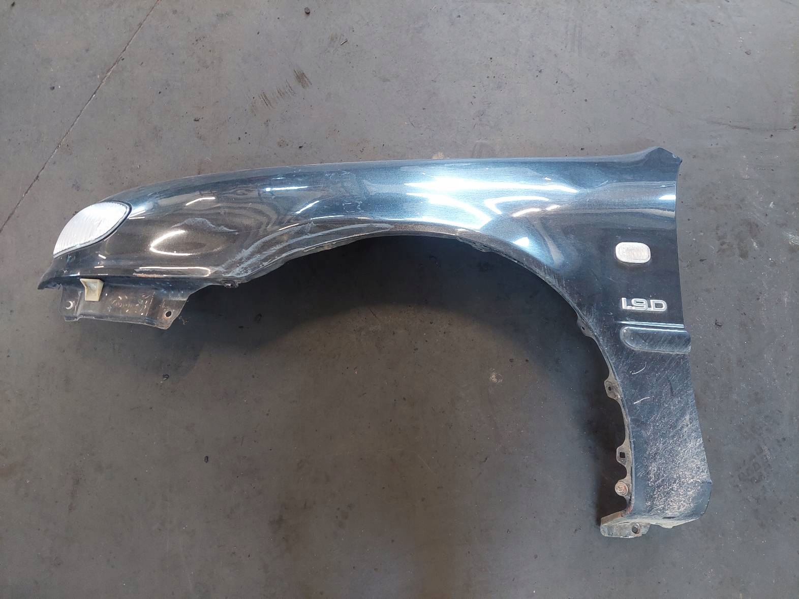 complete front bonnet bumper lights TOYOTA COROLLA E11 LIFT HB 3D 205