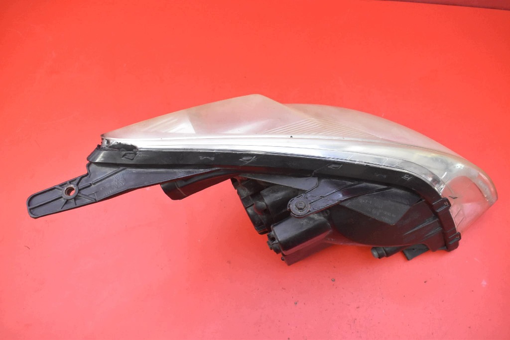 REFLEKTOR left light front EU HYUNDAI I20 1 and PB 08-12