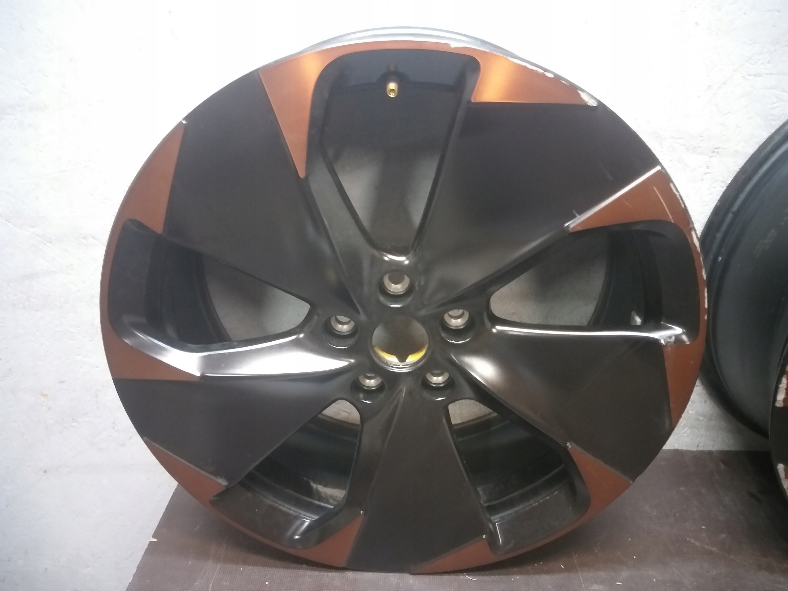 disk hliníkový CUPRA BORN 5X112 7,5J 19" ET50