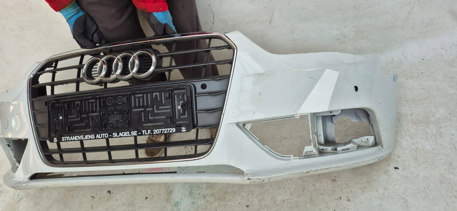 AUDI A4 B8 8K LIFT 11-15 bumper front front 4XPDC 8K0807437AA