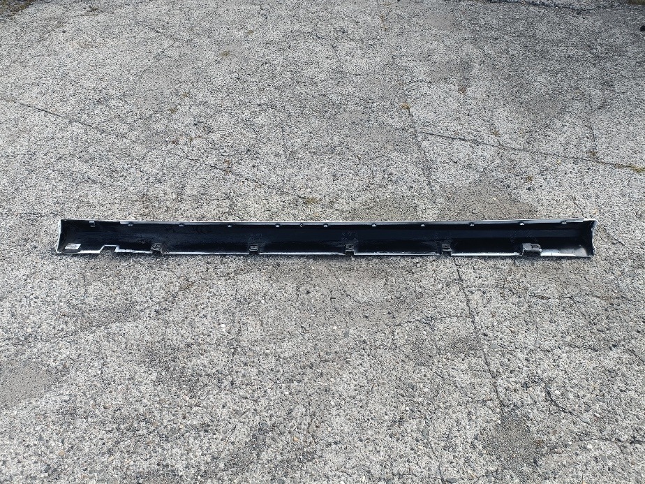 DODGE CHARGER 2019- right moulding threshold original PW7 1QA50TRMAE