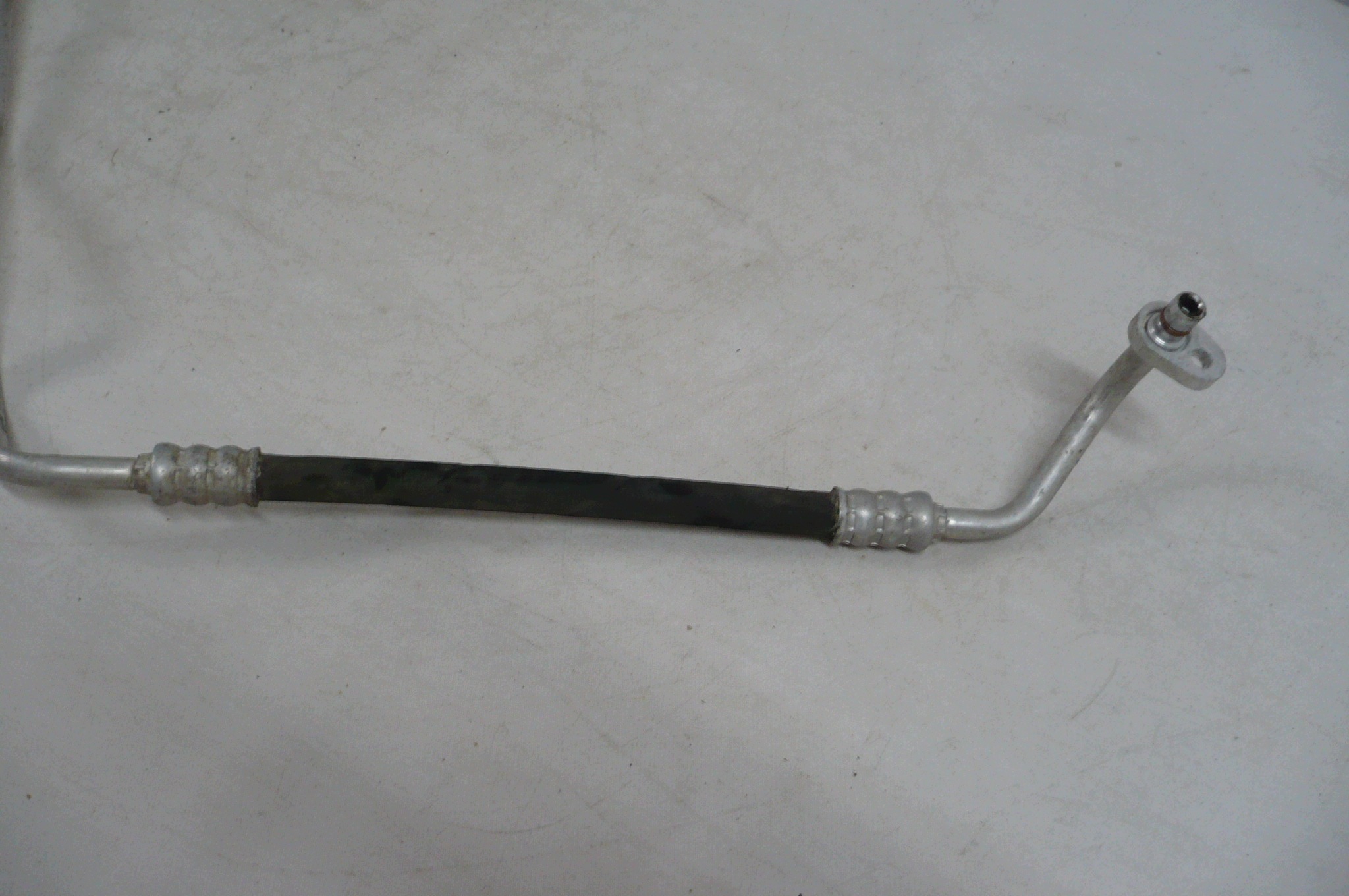 DACIA DUSTER Schlauch klimaanlage rohr 924400143R