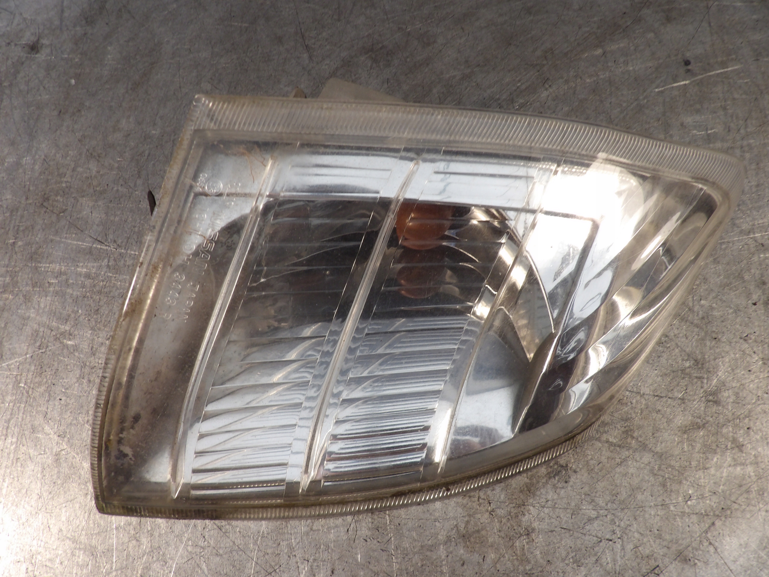 Nissan X-Trail T30 indicator right