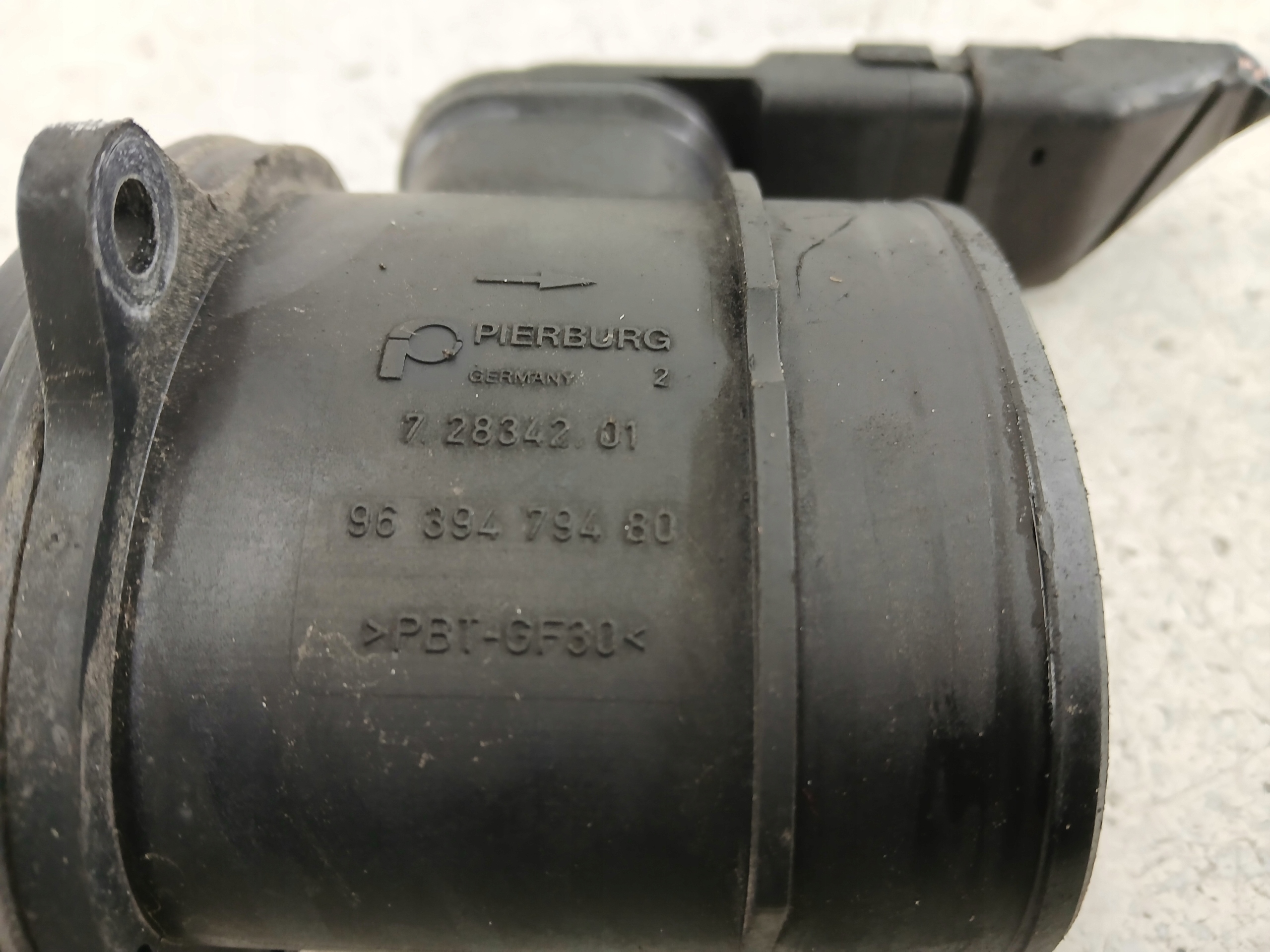 CITROEN C3 and 1.4 HDI flow meter 9639479480