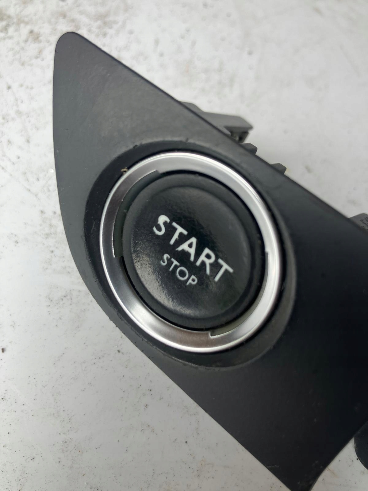 switch button START STOP PEUGEOT 508 and 96720556XT
