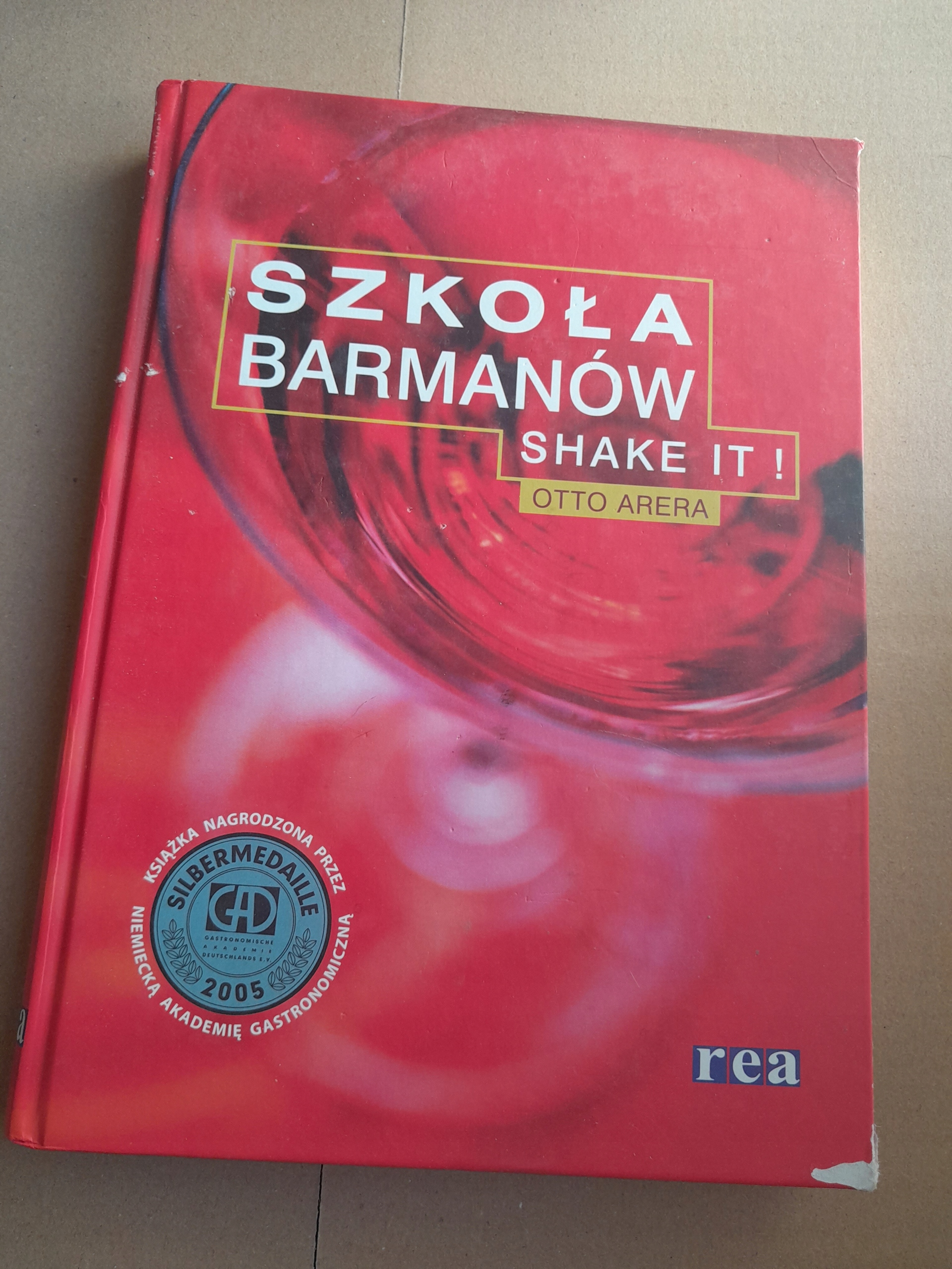 SZKOŁA BARMANÓW SHAKE IT! /ARERA ISBN 9788371419133