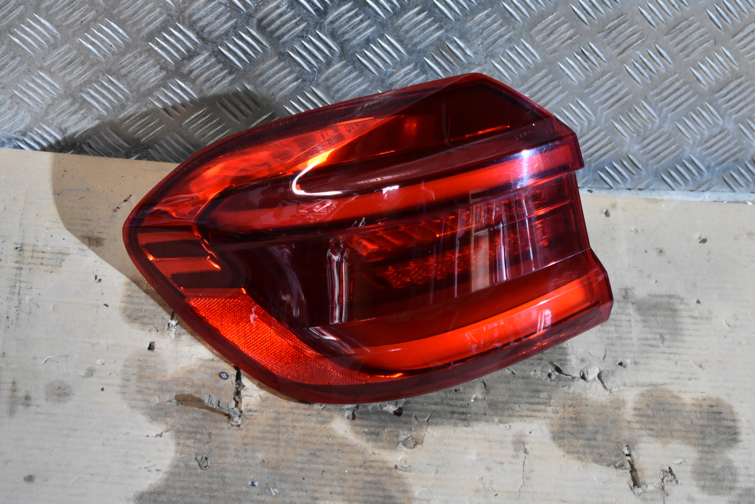 IDEALNA light rear rear part left BMW G01 X3 1