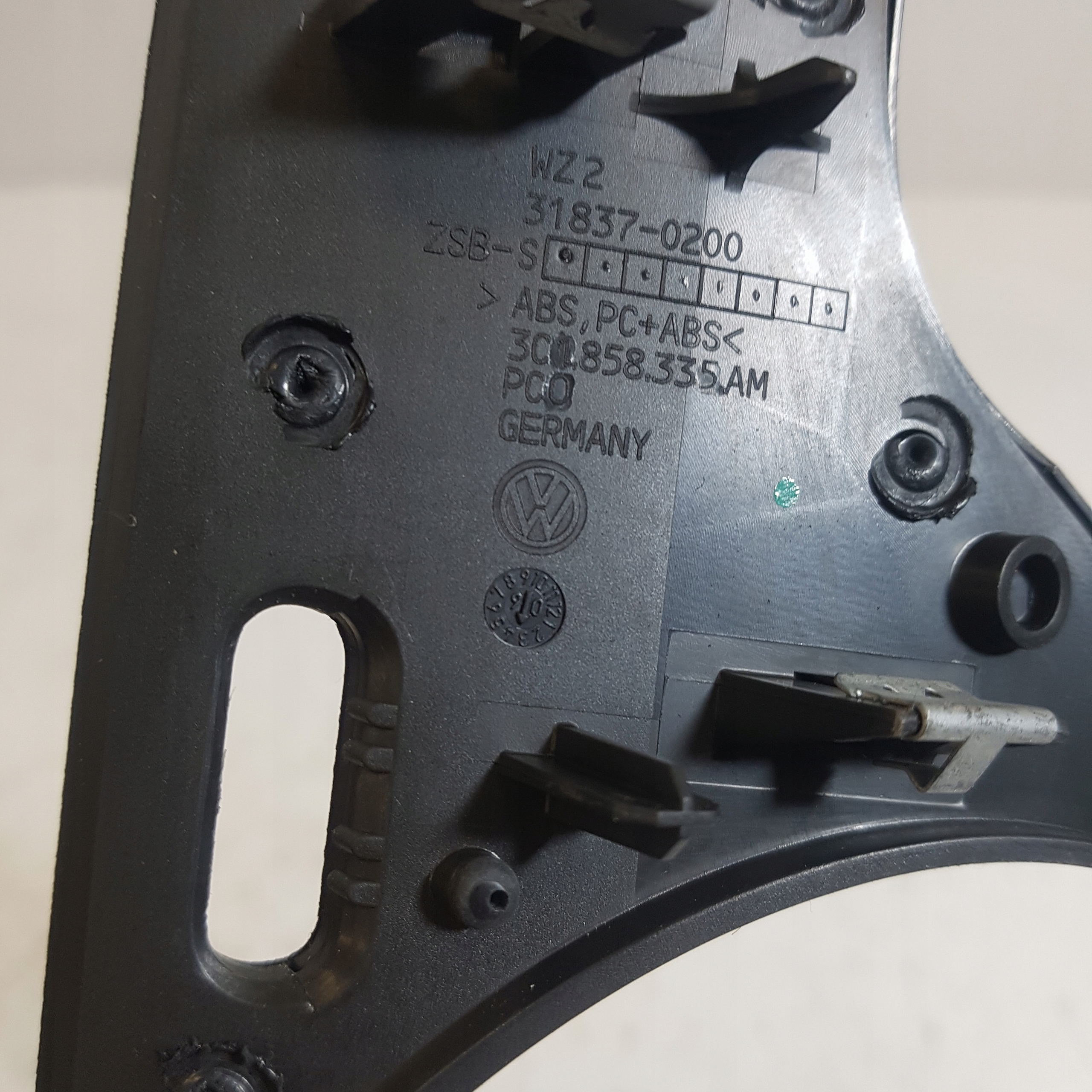 RAHMEN Blende Abdeckung des Kombiinstruments VOLKSWAGEN PASSAT B6 3C0858335AM
