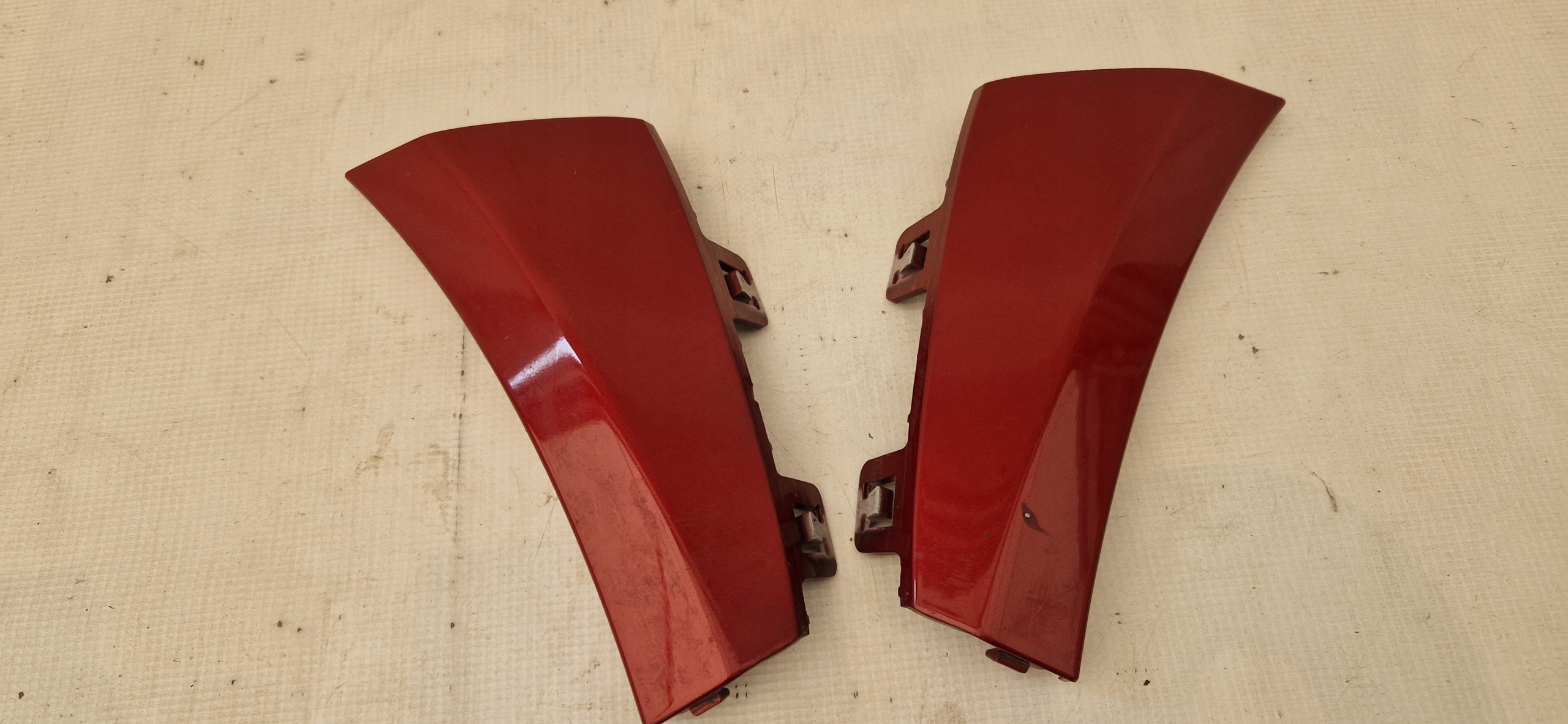 MERCEDES 205 LIFT AMG LISTWA WLOT ZDERZAKA PRZÓD