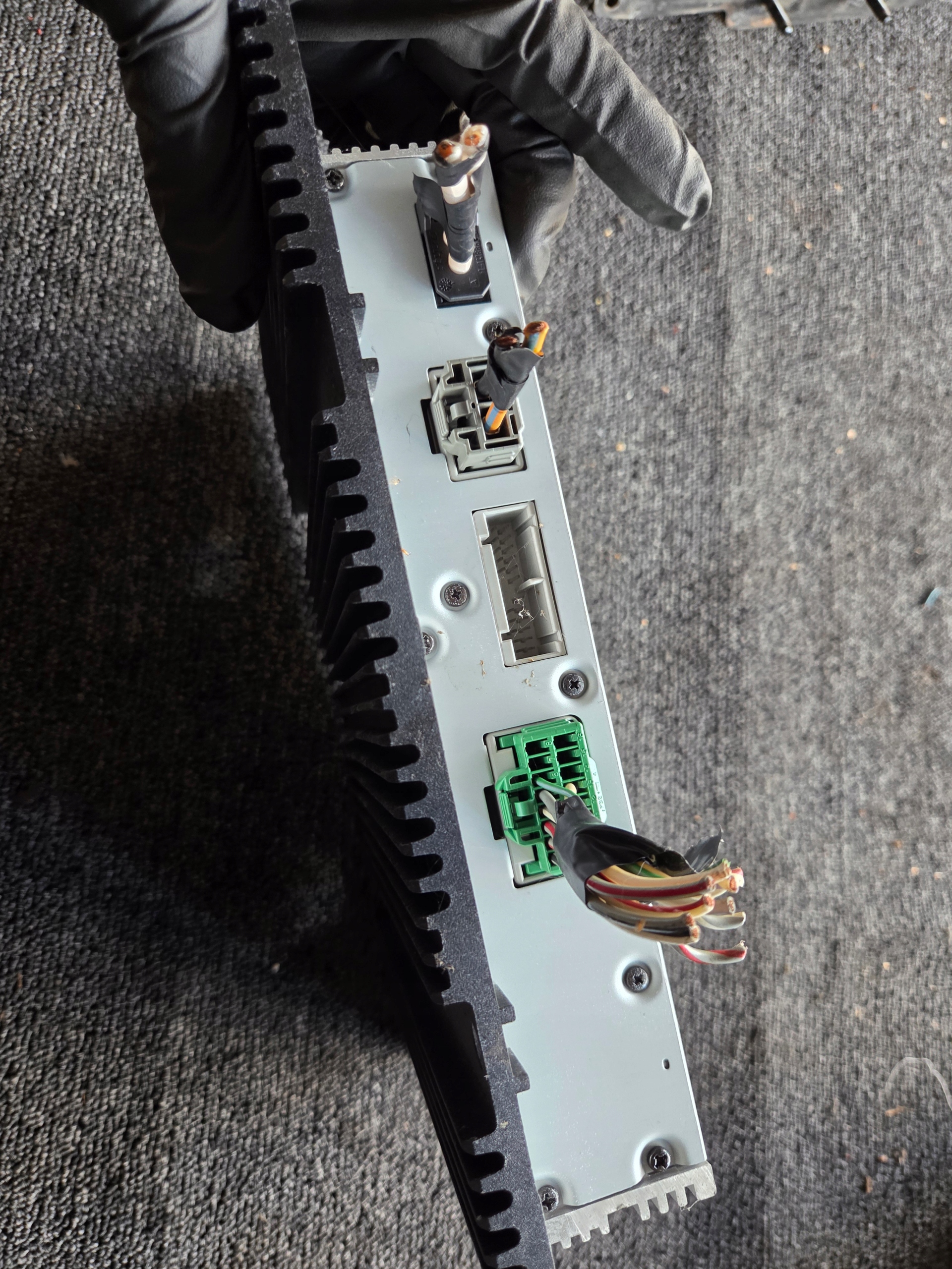 amplifier AUDIO VOLVO S40 II 30732053