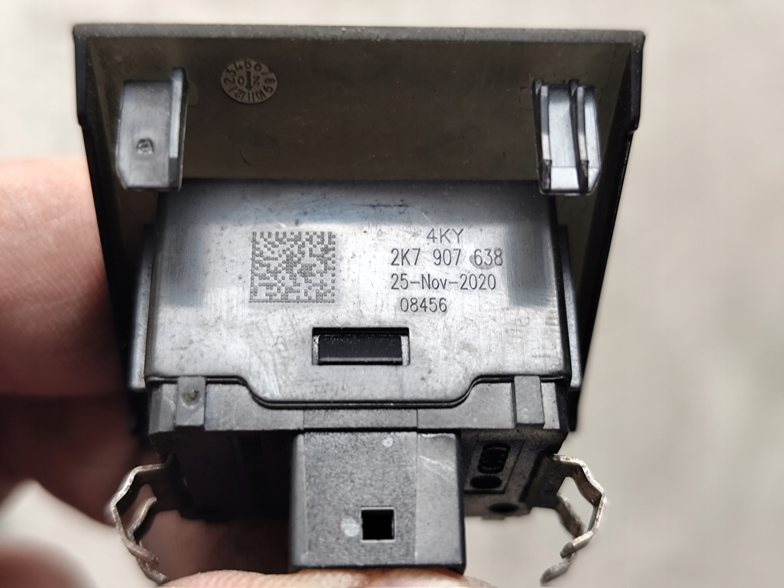 VOLKSWAGEN CADDY V2K7 2022 Sensor NASLONECZNIENIA 2K7907638