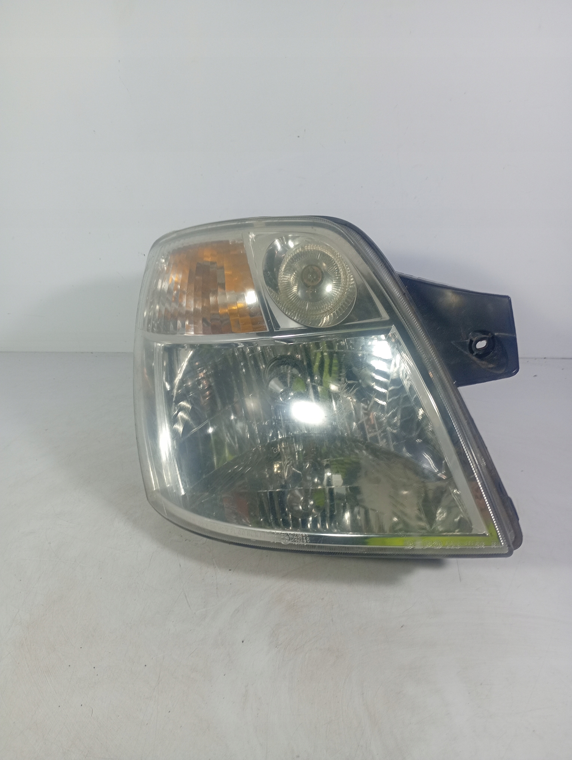 Kia Picanto 1 and 03-11 REFLEKTOR right front front OE 082231115R