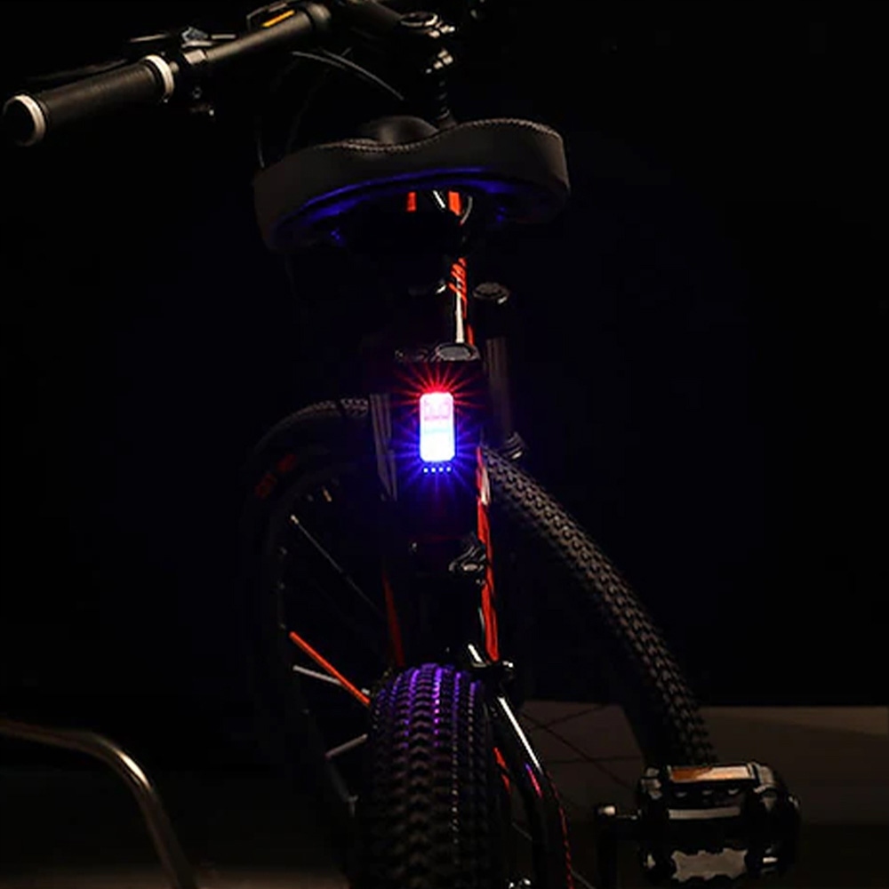 WODOODPORNY ZESTAW REFLEKTORÓW I ŚWIATEŁ TYLNYCH DO ROWERÓW SZOSOWYCH Model ZESTAW LAMP ROWER