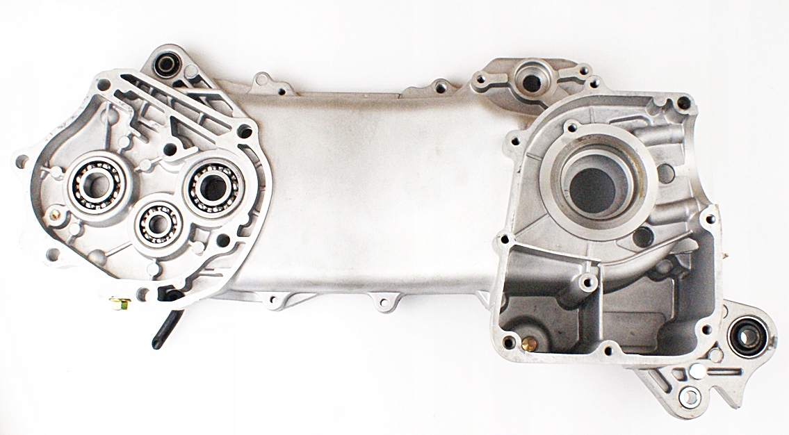 

Karter Silnika Lewy Koła 12 Cali 4T GY6 43CM