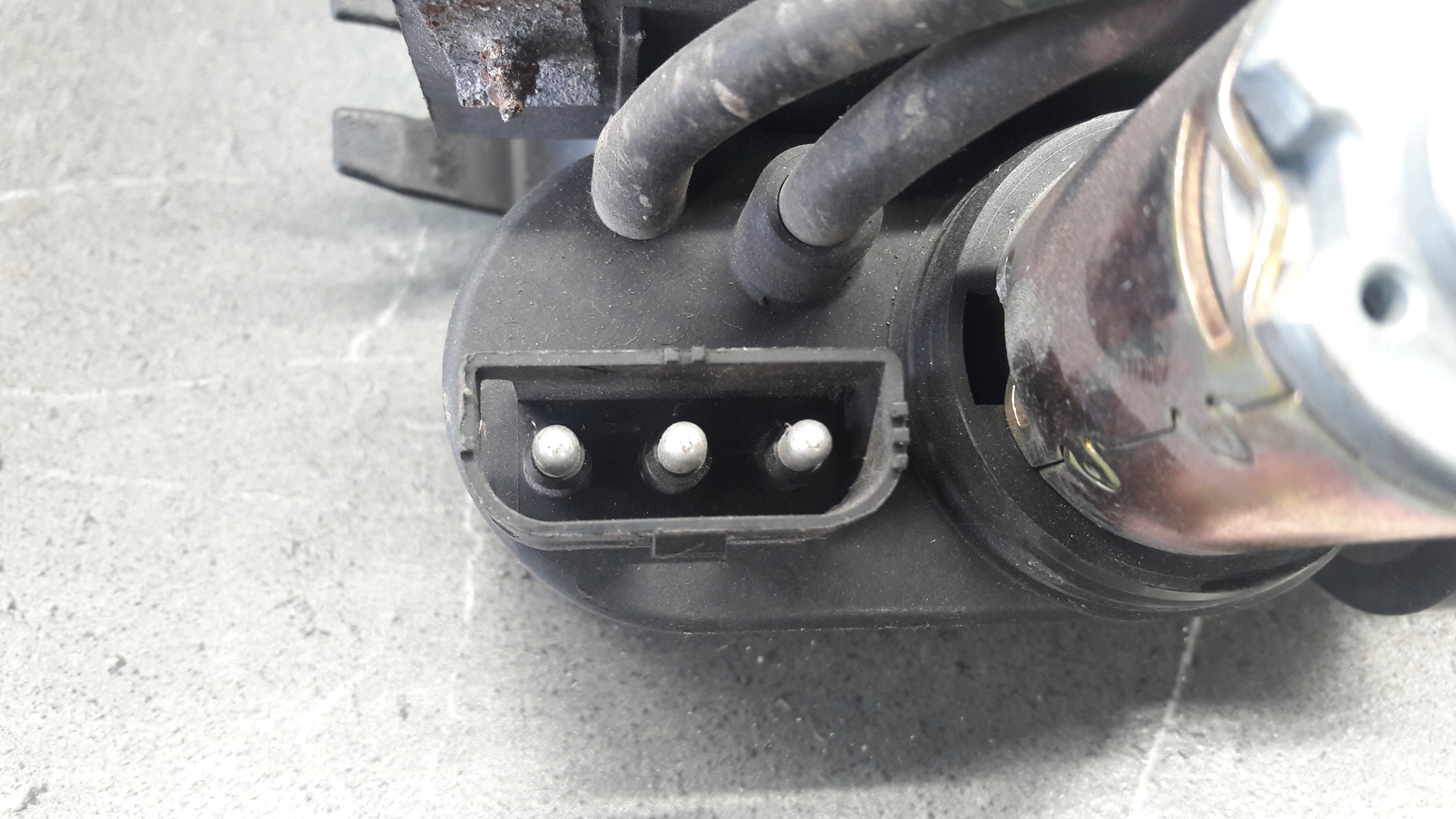 1390903 pompka tempomatu VOLVO V70 S70 XC70 Numer katalogowy oryginału 1390903