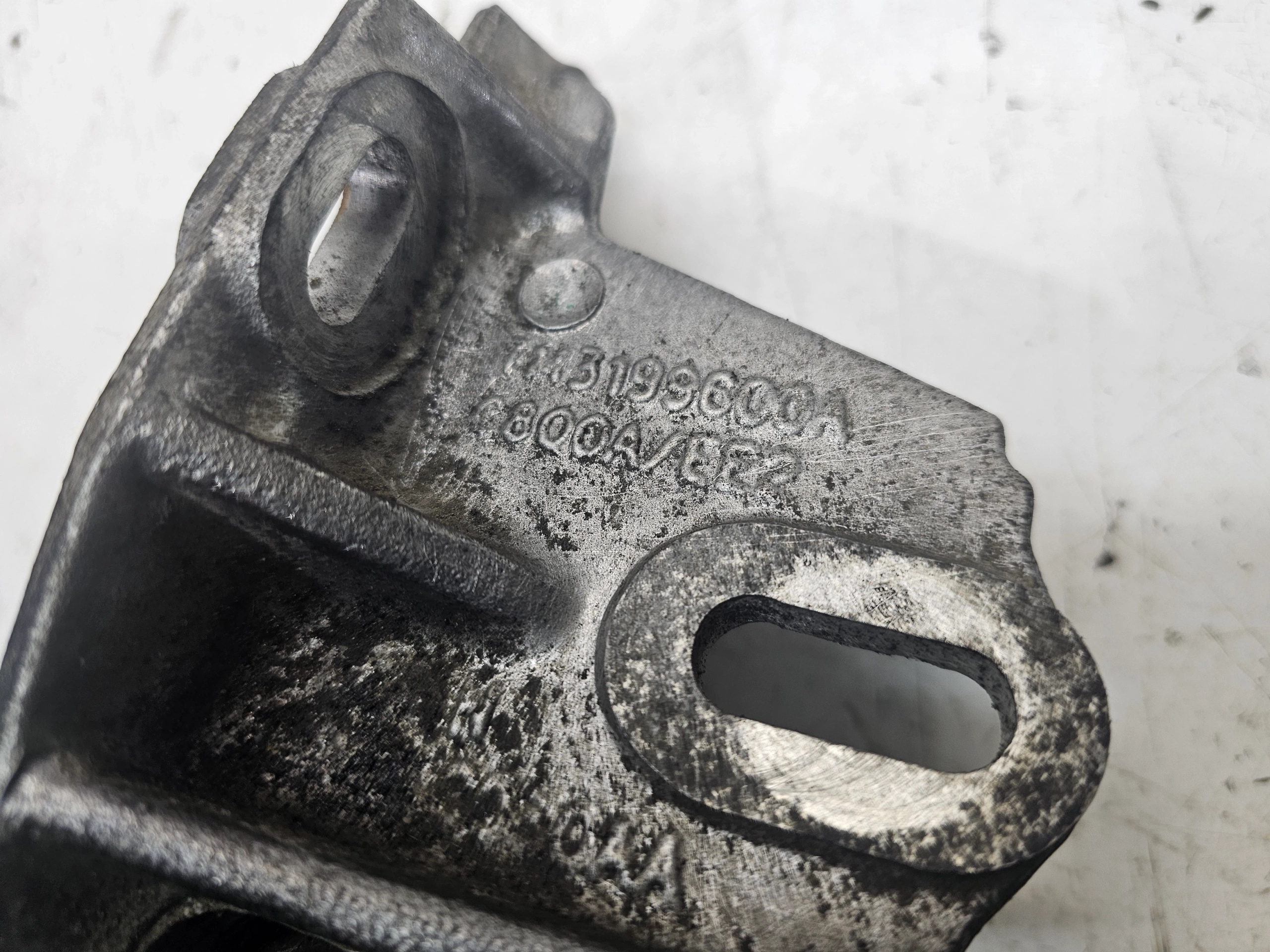 holder engine mount VW SHARAN II ALHAMBRA 7M3199600A