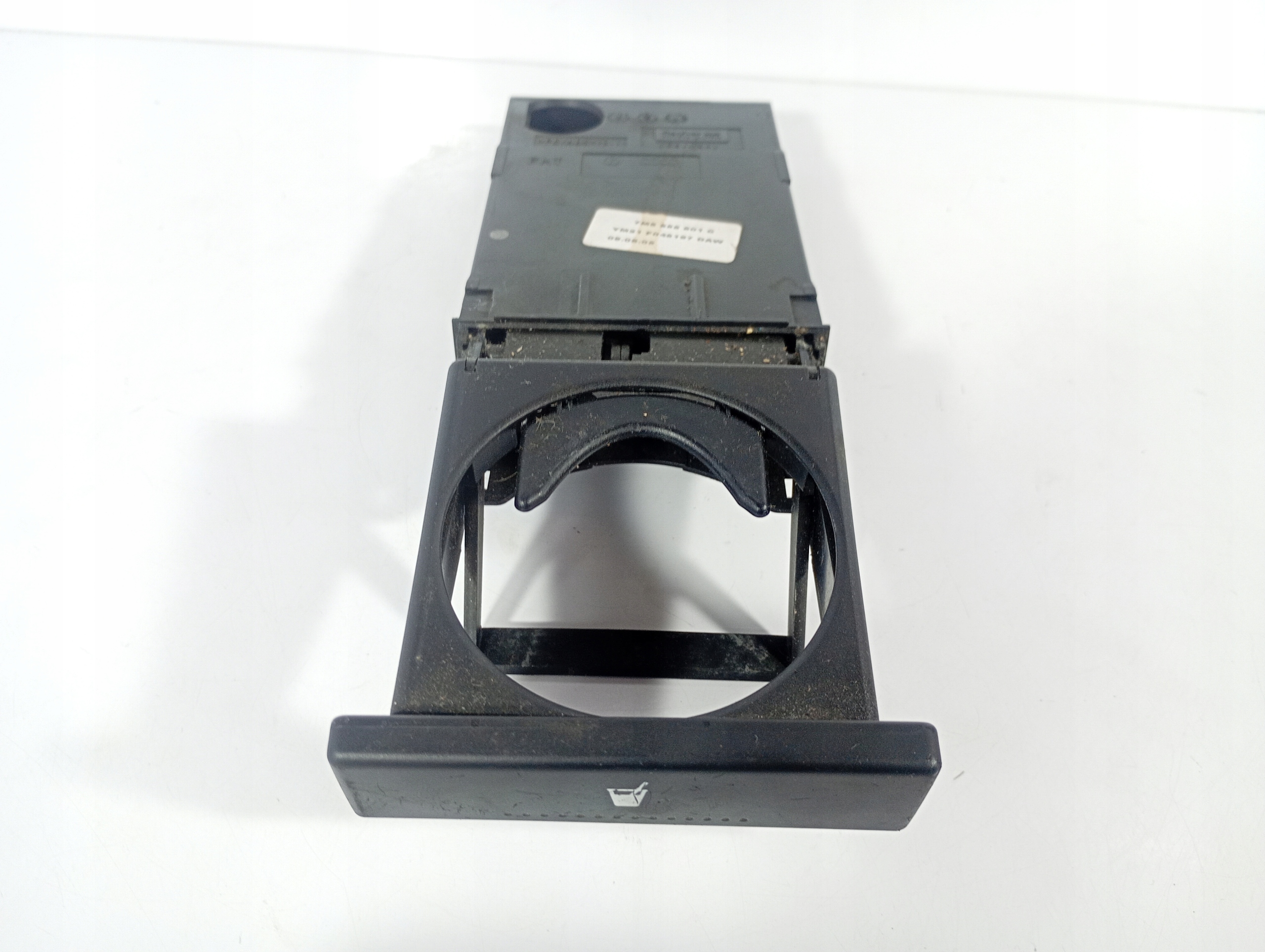 Ford Galaxy MK1 FL 00-06 bracket for CUPHOLDER passenger compartment OE 7M5858601C