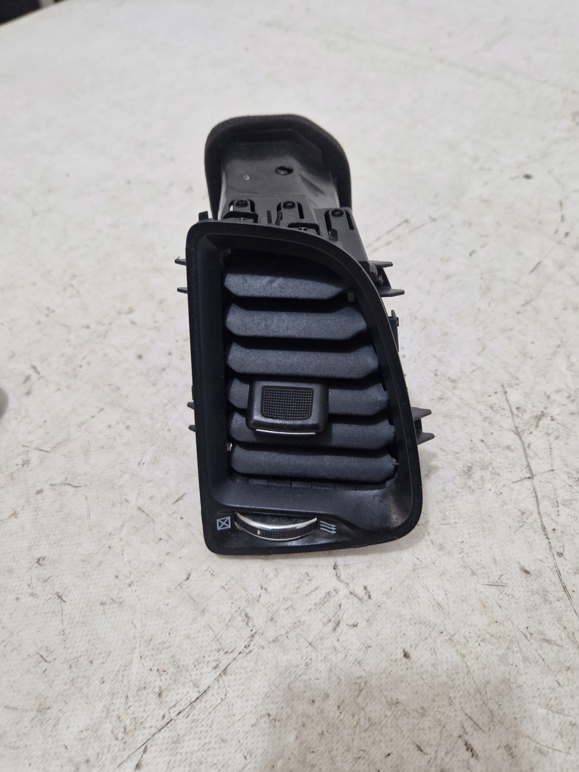 DODGE CHALLENGER 2019 - Bouche aération tableau bord Console du tableau de bord Bouches buses