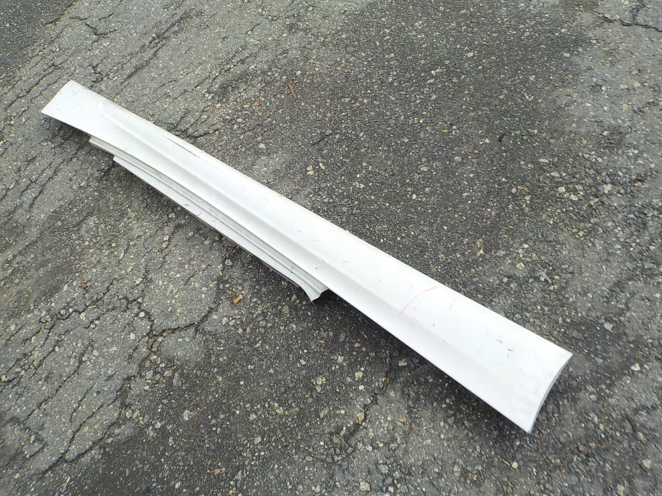 moulding threshold right bmw e87 3D LIFT 2008r