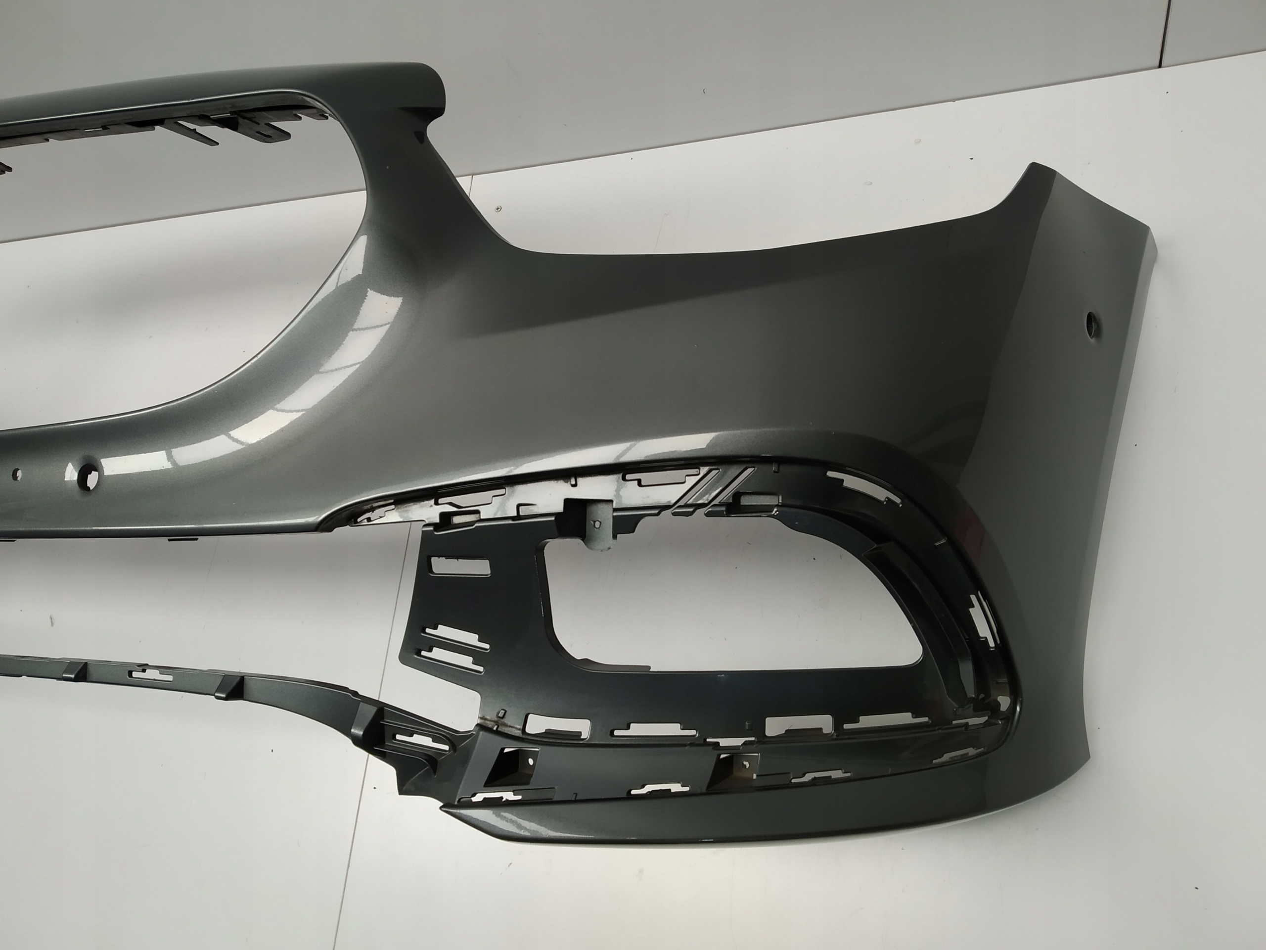 20r-- W213 Mercedes E Klasa lift bumper front grey