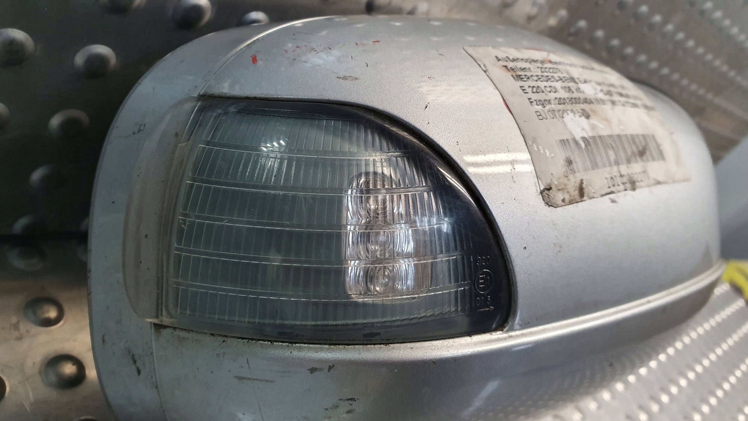 mirror right MERCEDES E-KLASA W210 7 PIN 2108108616 95