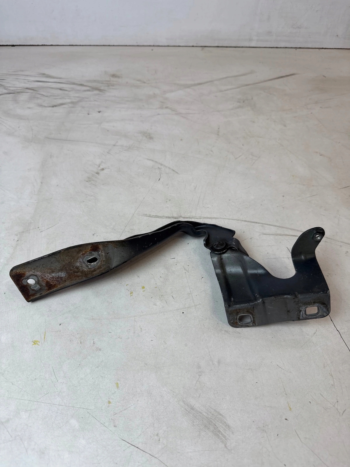 hinge bonnets front front left Renault Koleos and