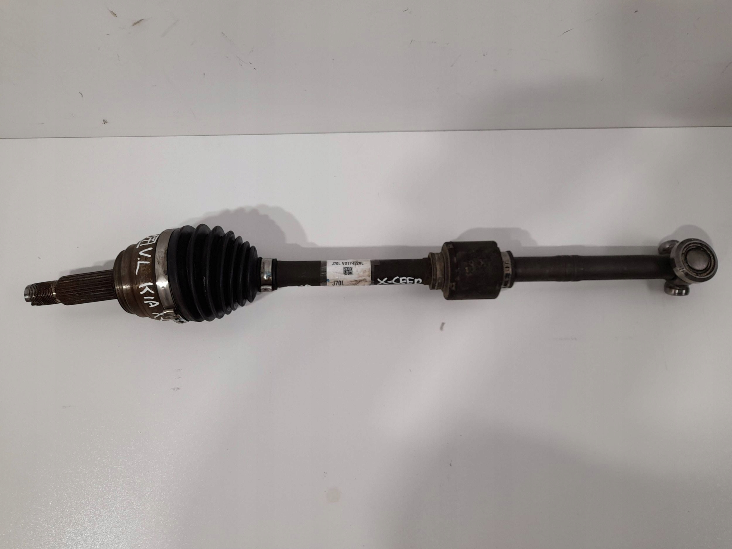KIA Ceed 1,0 T-GDI semi-axis front left 49500J700 (A707)