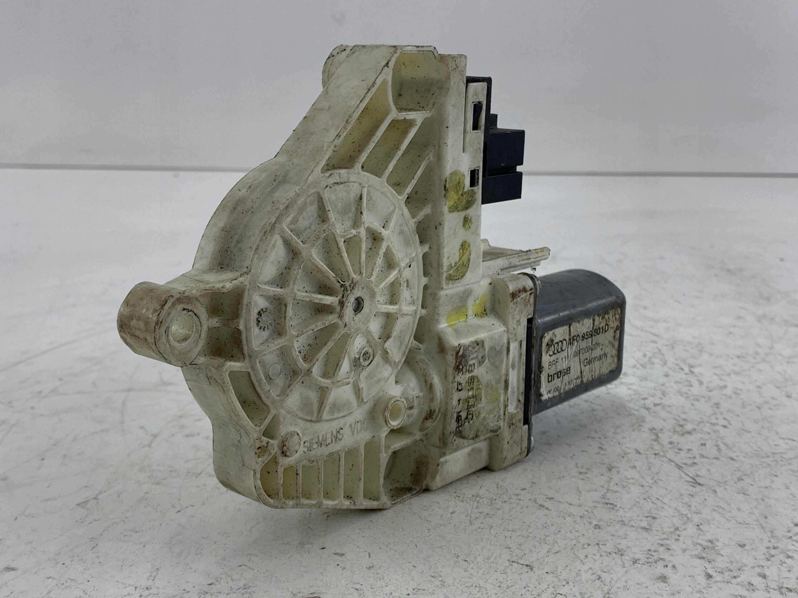 AUDI A6 C6 mini motor windows left front 4F0959801D