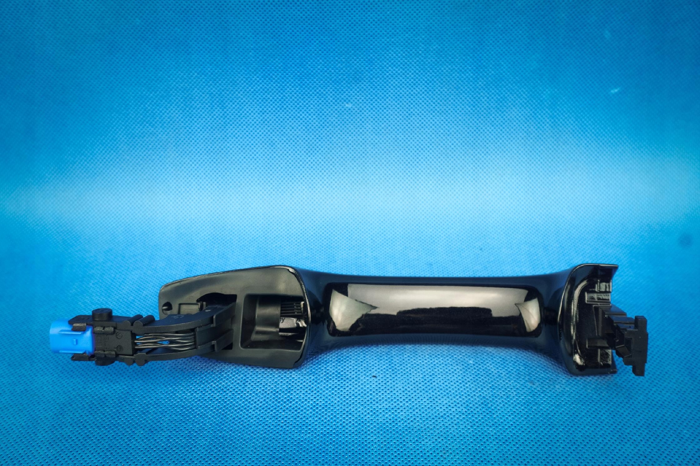 handle exterior PR front VW Passat B8 3G0837206