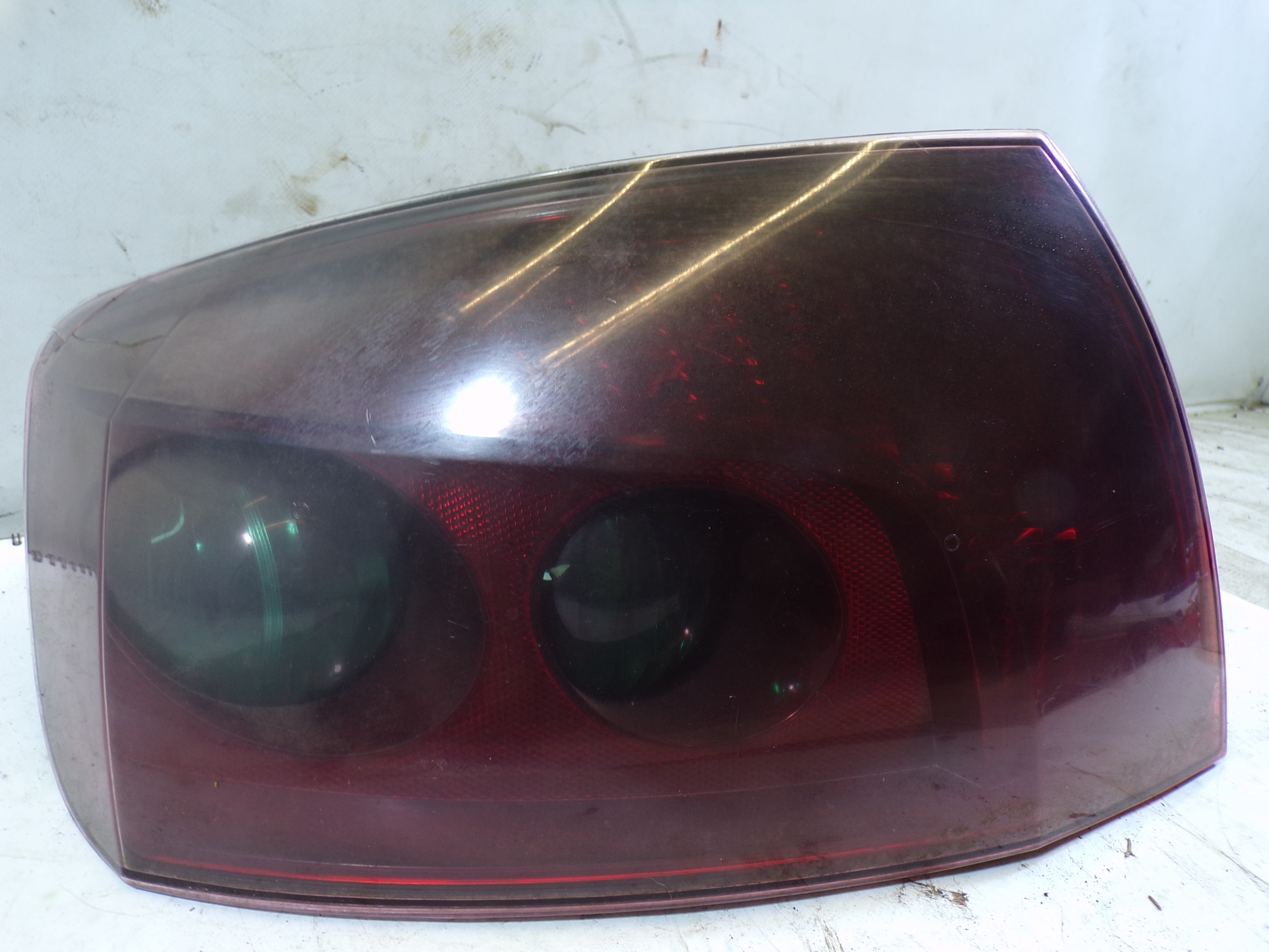 light rear rear part left PEUGEOT 407 sedan OPIS (4)