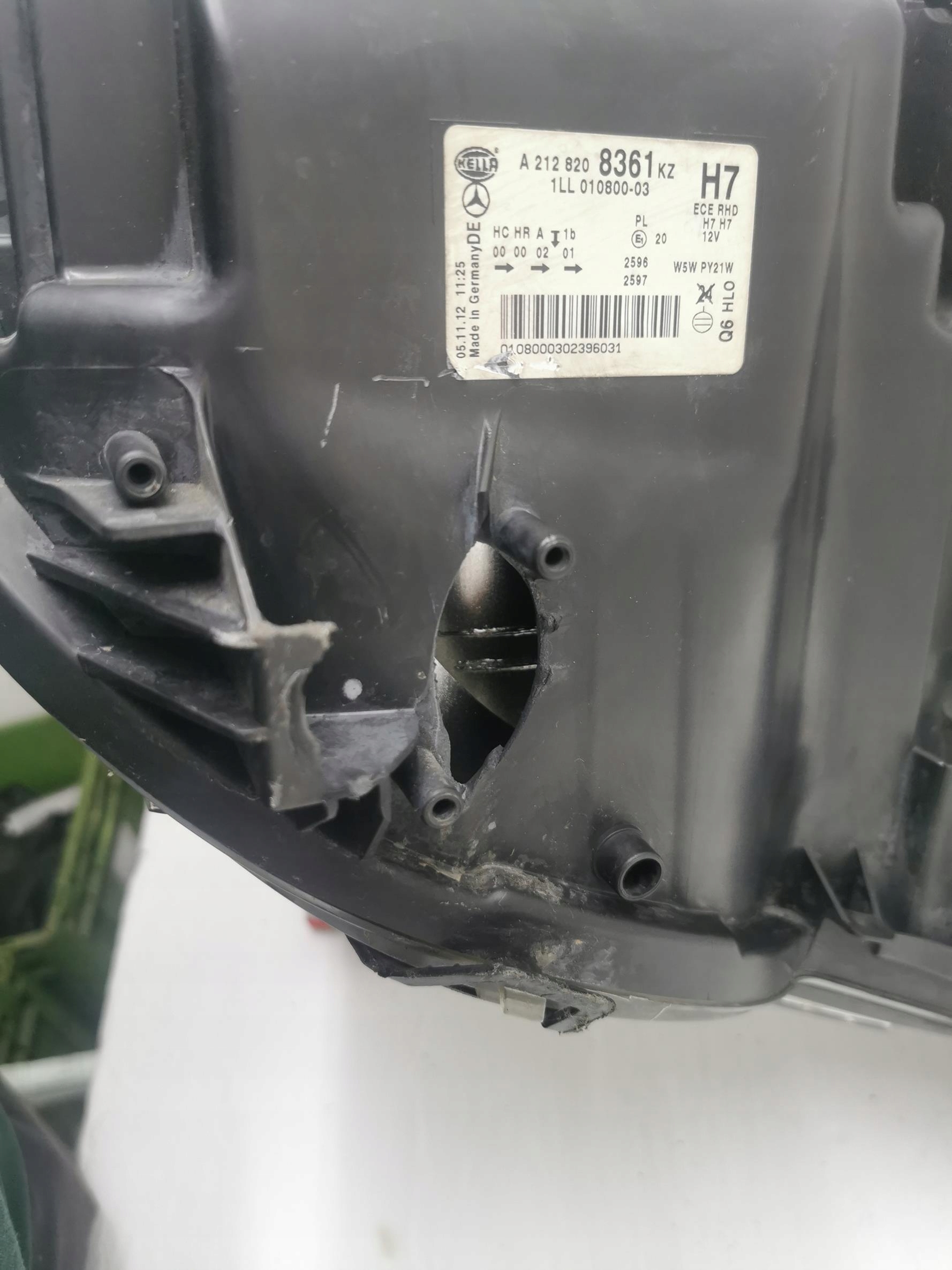 light left front BIXENON MERCEDES E-KLASA W212 UK