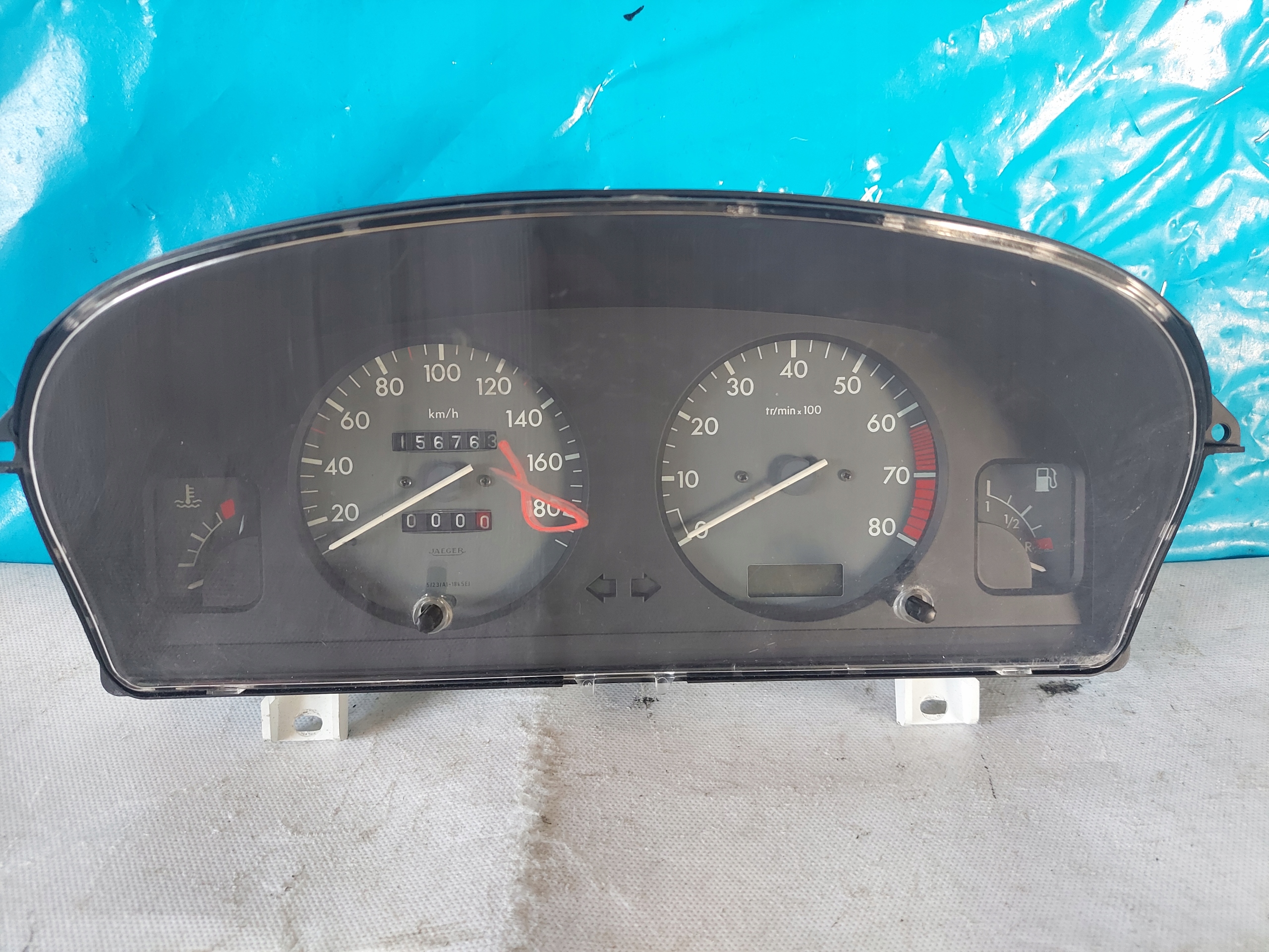 dials clock PARTNER and 1.8 B 9635681080