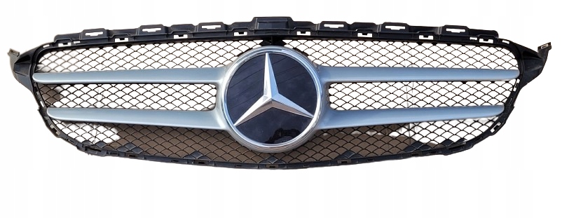 MERCEDES W205 решетка радиатора