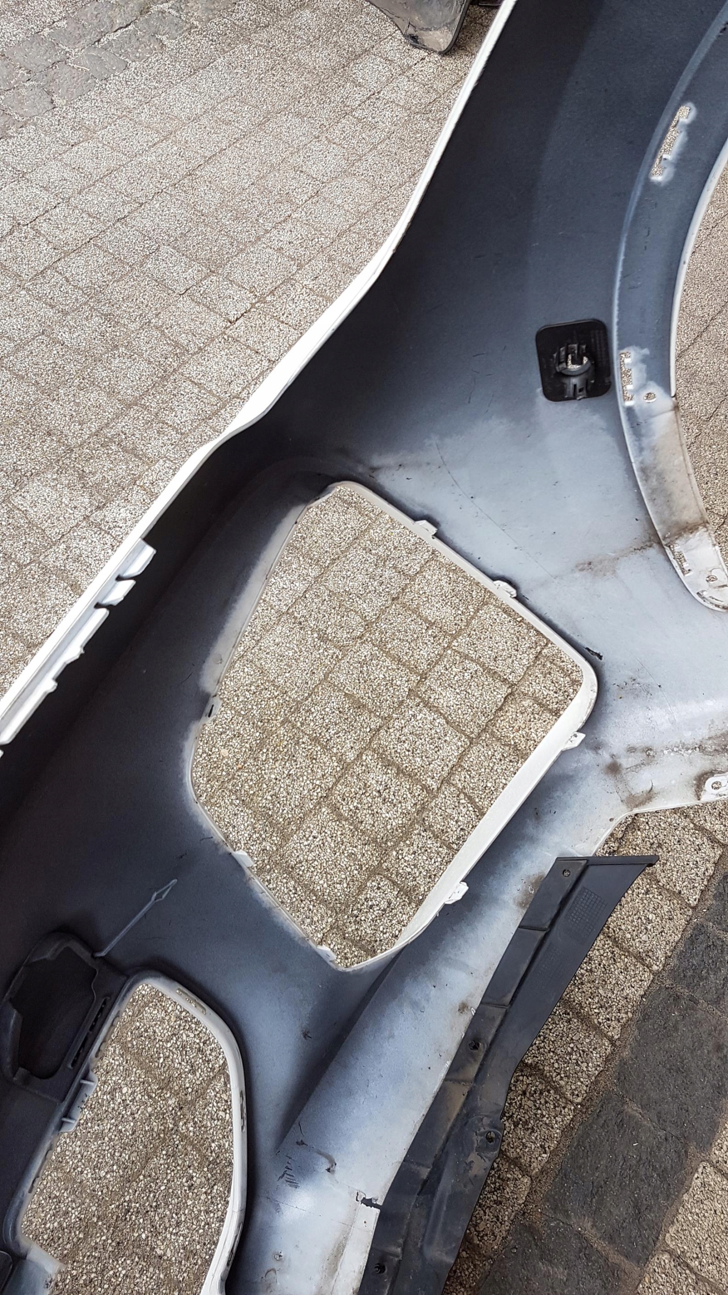 front bumper BMW X1 F48 LCI m-packet ALPINWEISS