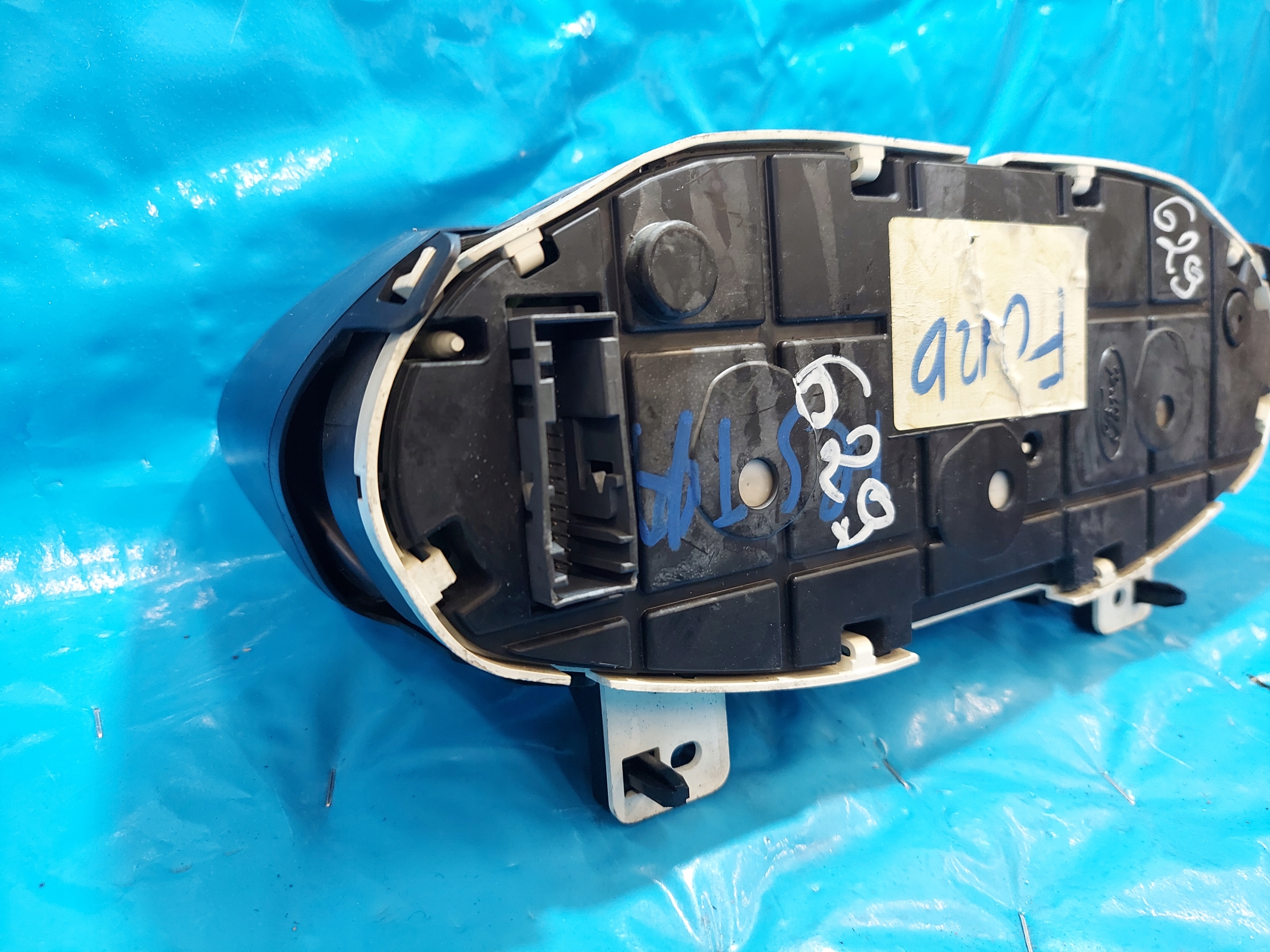 dials clock FIESTA MK 7